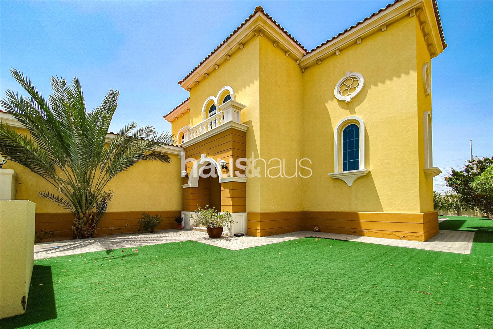 Large 3BR | Vastu | Road backing