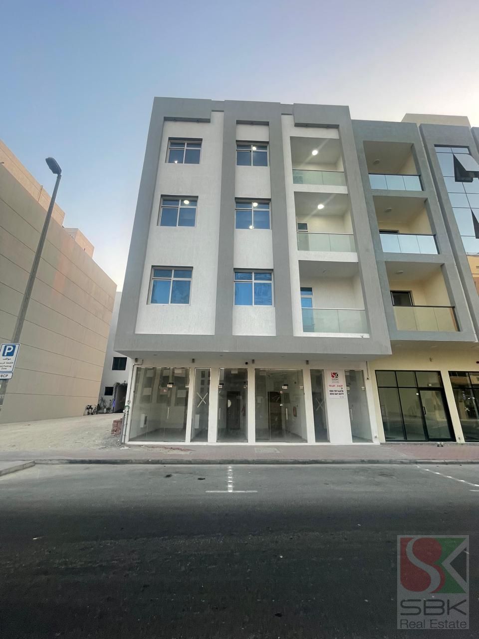 Ready-to-Use Shop for Rent | Prime Location