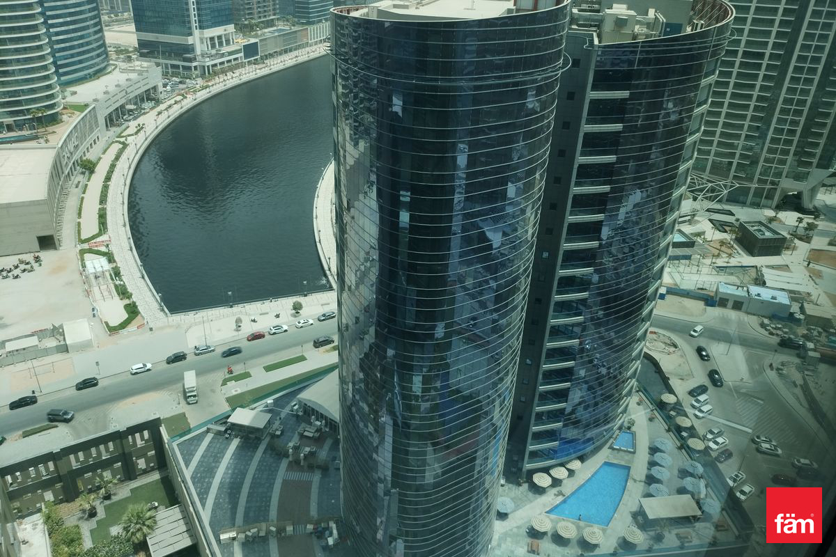Premium | Spacious | Canal View | Spacious