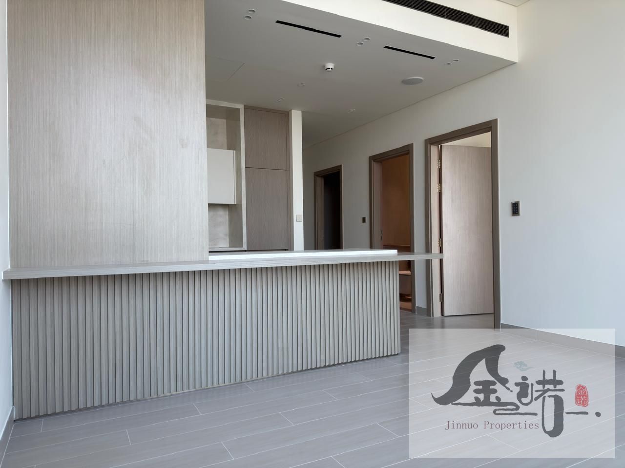 Spacious Lay out/Modern Style/12 Cheques