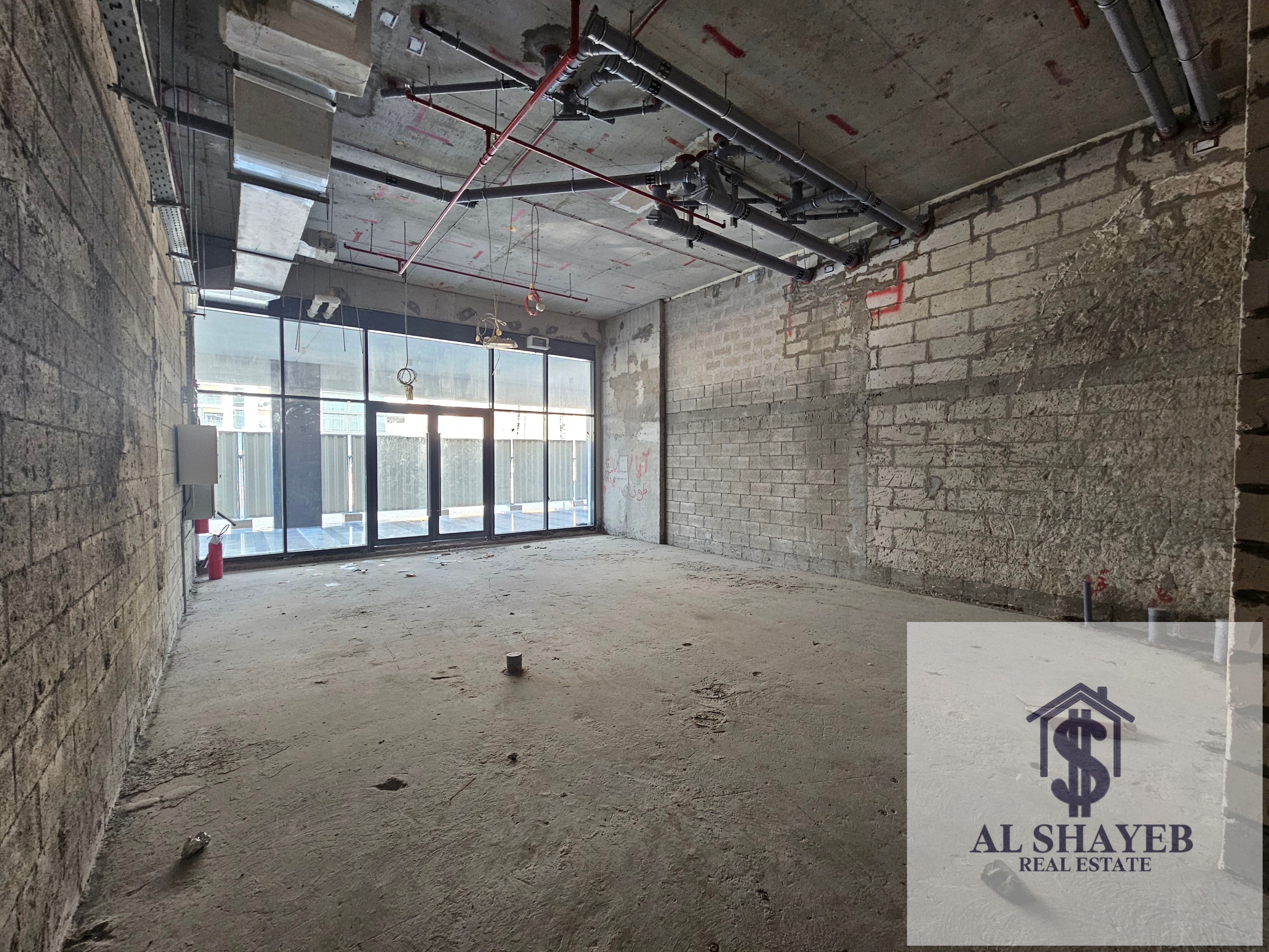 Retail Shop for Sale in Azizi Riviera 3 – Prime Lagoon View