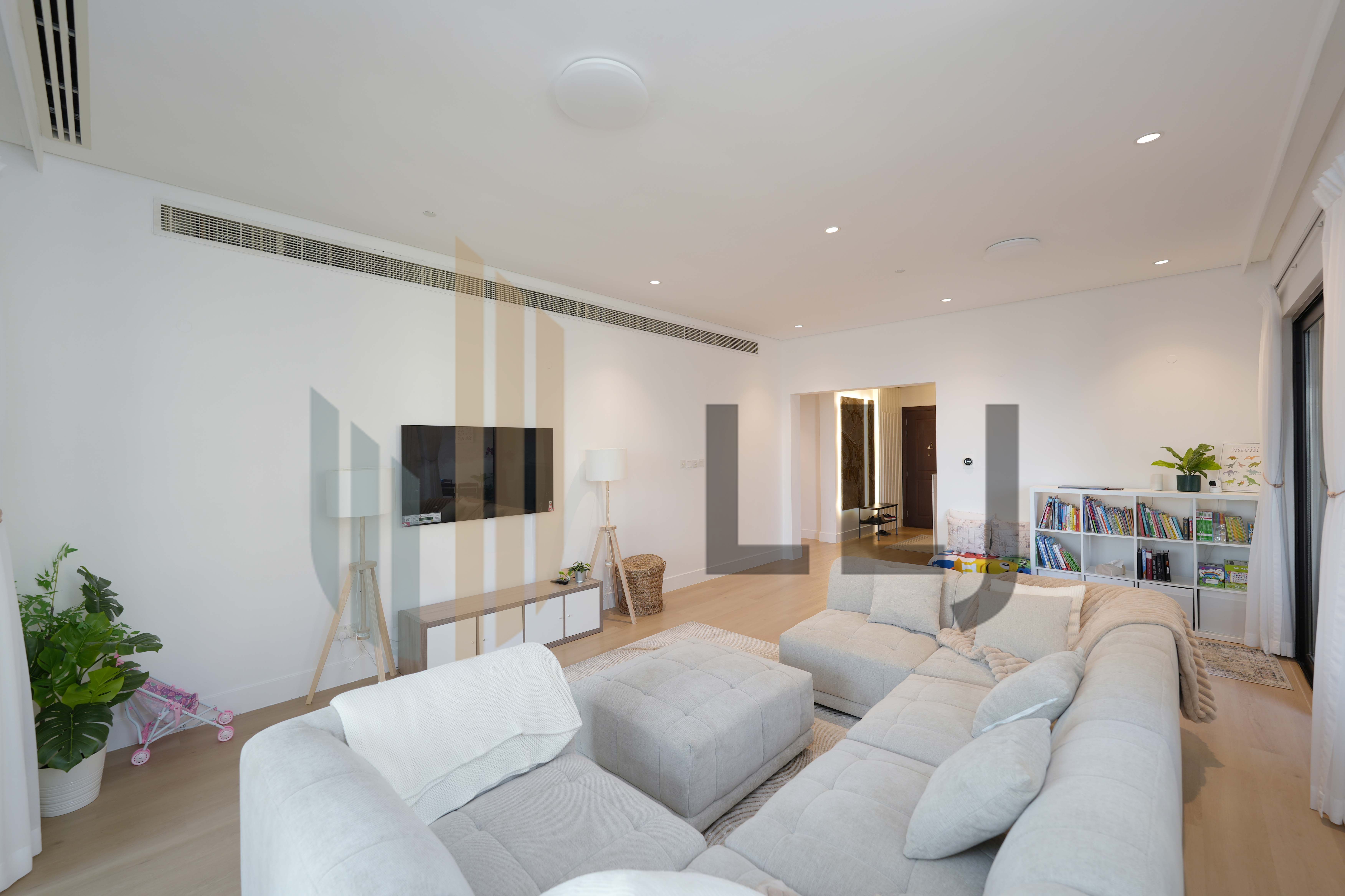 Rare Upgraded 4BR with Maid| Prestigious Community