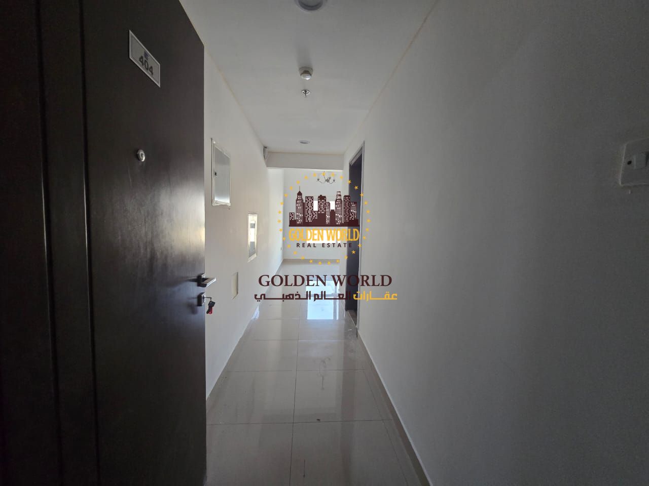 Studio apartment with parking in Al Qasimia next to Mega Mall, prime location near services and transport. Rent AED 25,000, possible final price AED 2