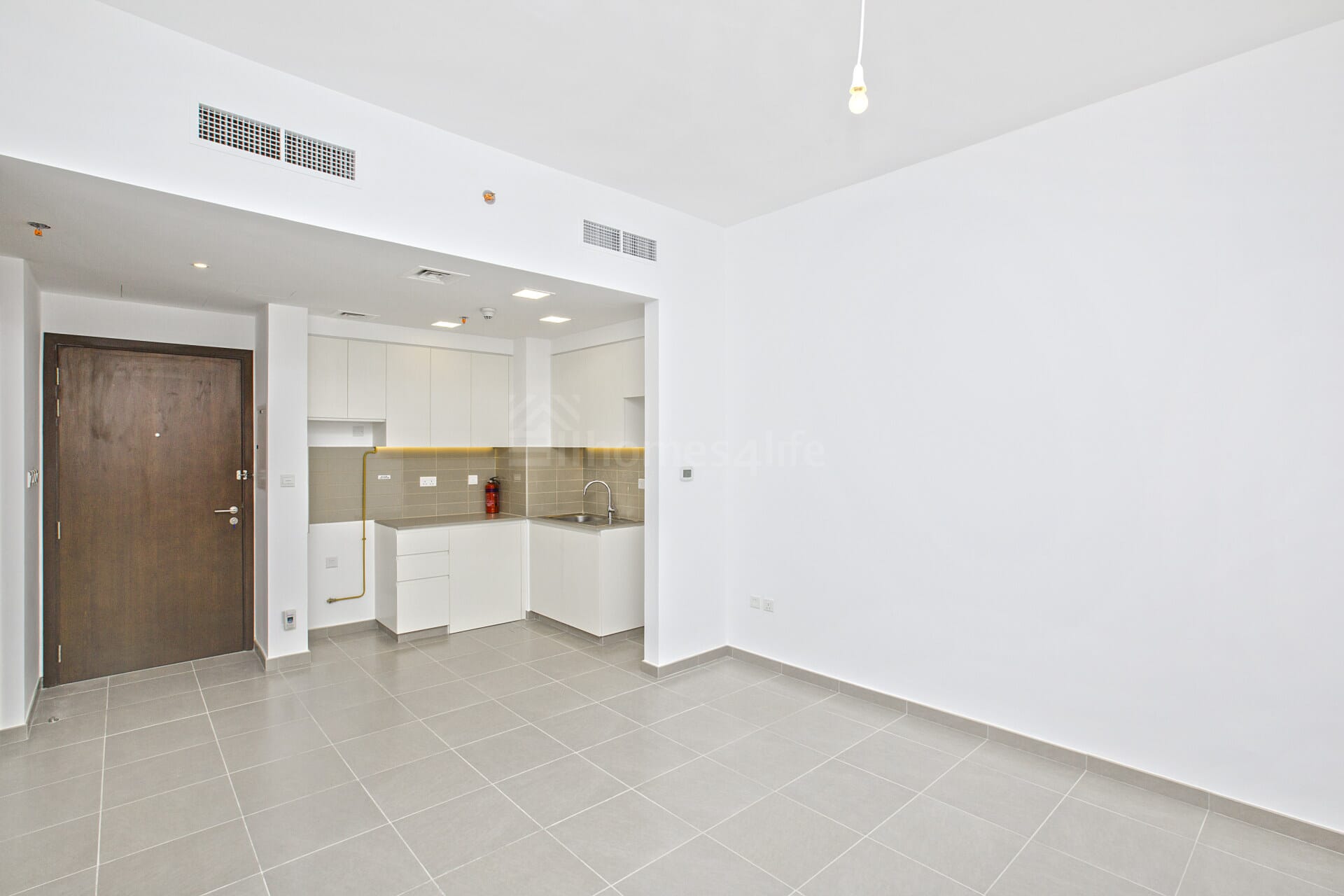 WELL MAINTAINED 1 BEDROOM | READY TO MOVE IN