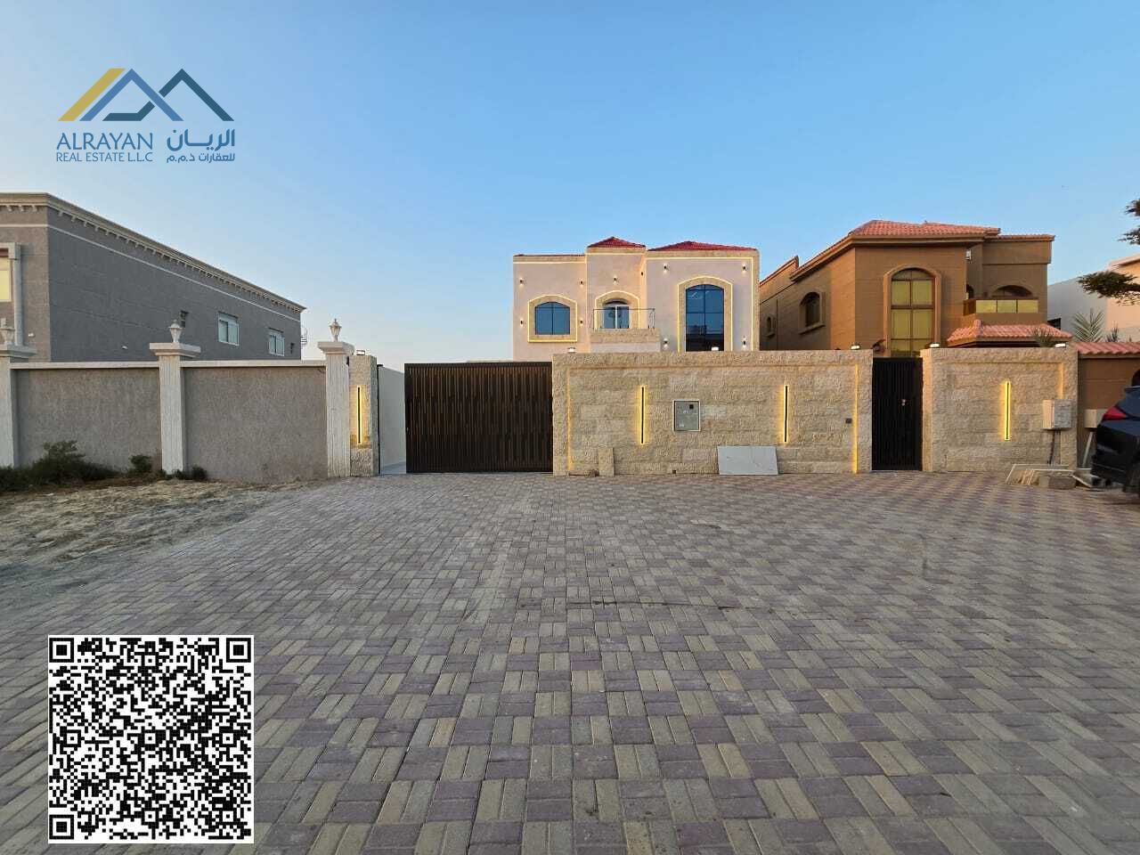 Luxury modern villa, fully furnished with air conditioning, water, and electricity - freehold ownership for all nationalities
