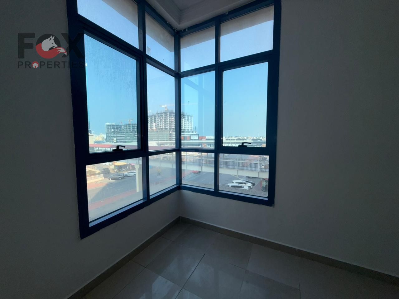 **Vacant & ready to move in | Large area | Open view | Cash | Excellent price