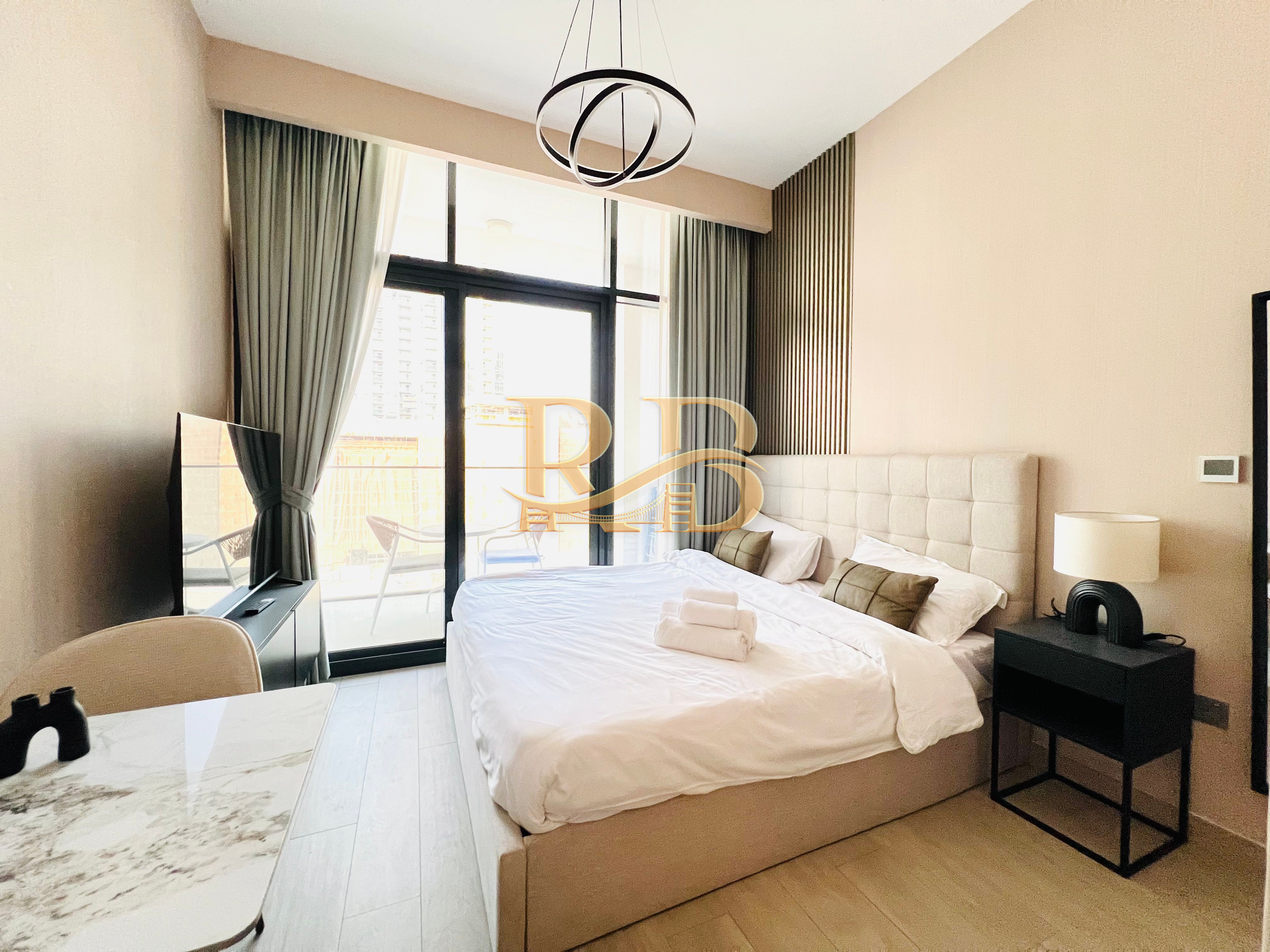 Cozy Furnished Studio || Middle Floor || Multiple Cheques || Ready to Move