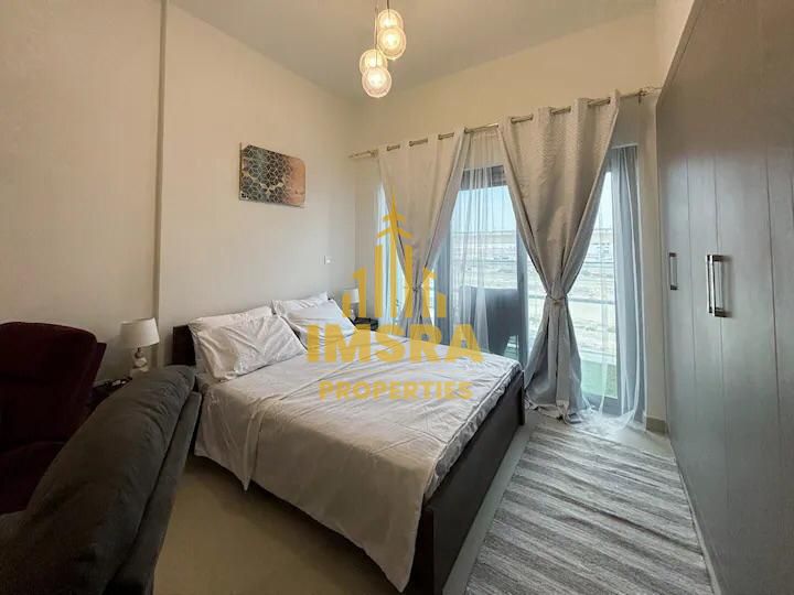 Vacant | Stunning Views | Prime Location