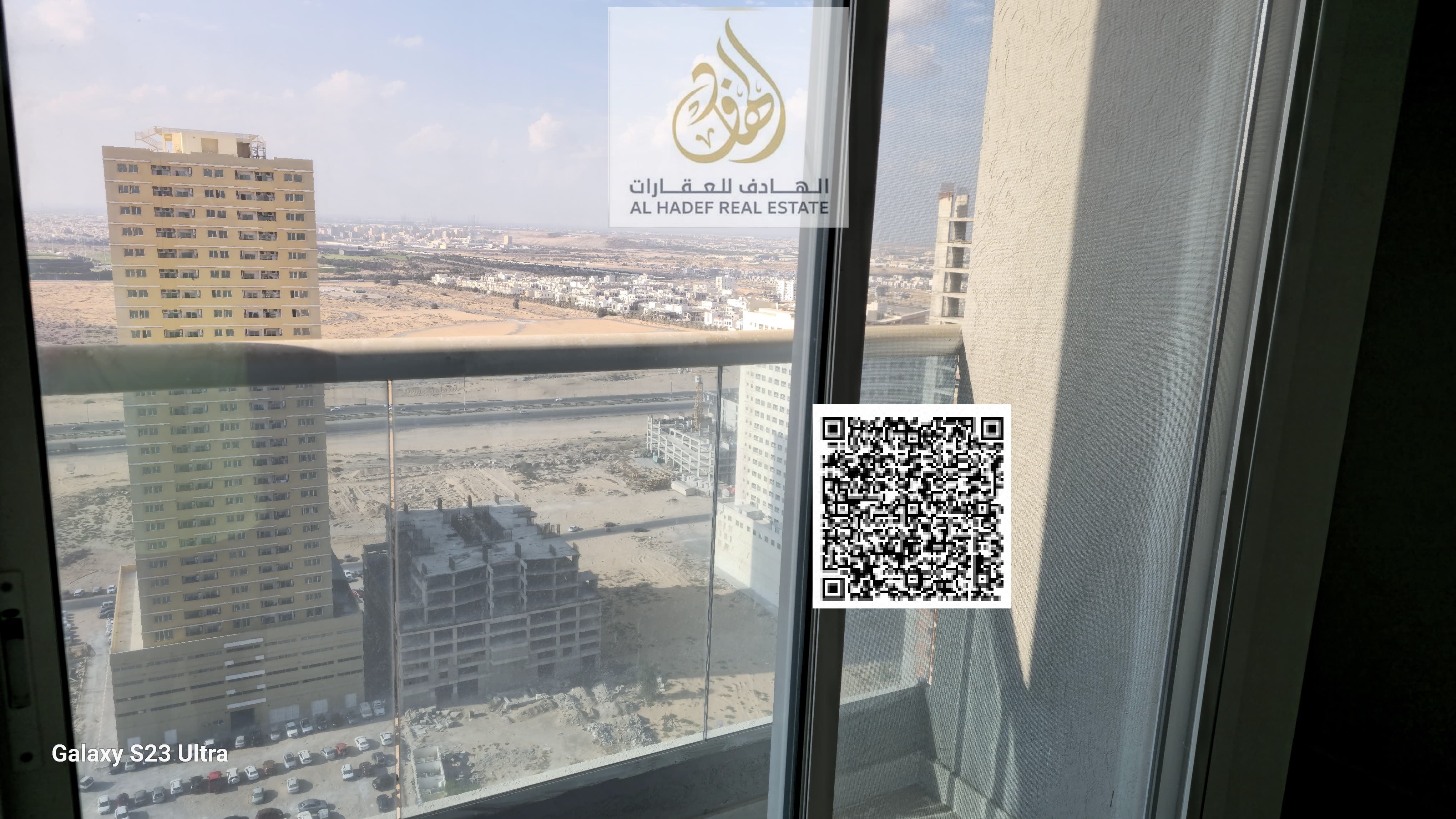 Two bedrooms and a living room for resale (Gulf Tower) Location: Al Amrah area, directly on Sheikh Mohammed Bin Zayed Road Apartment size: 109 square