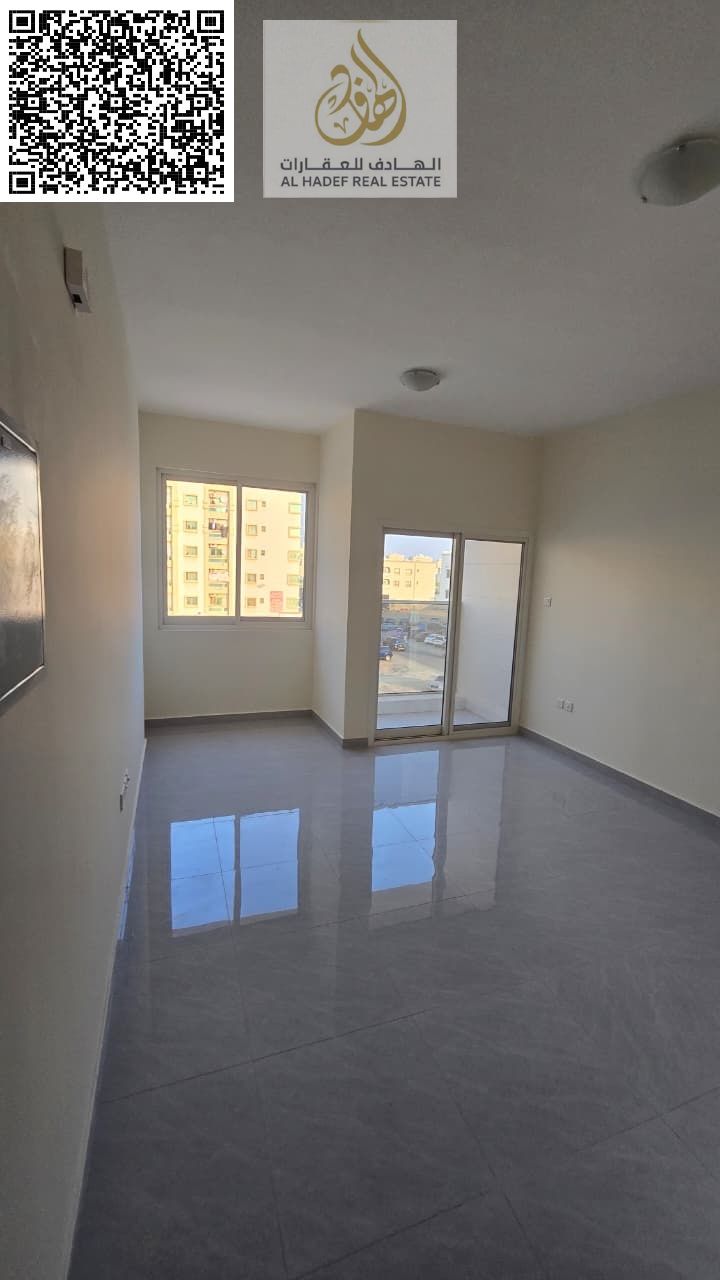 Available in Rawda 1, near Al-Hamidiyah Police Station. First occupancy building. Studio apartment with balcony and semi-separate kitchen. Price: 22/2