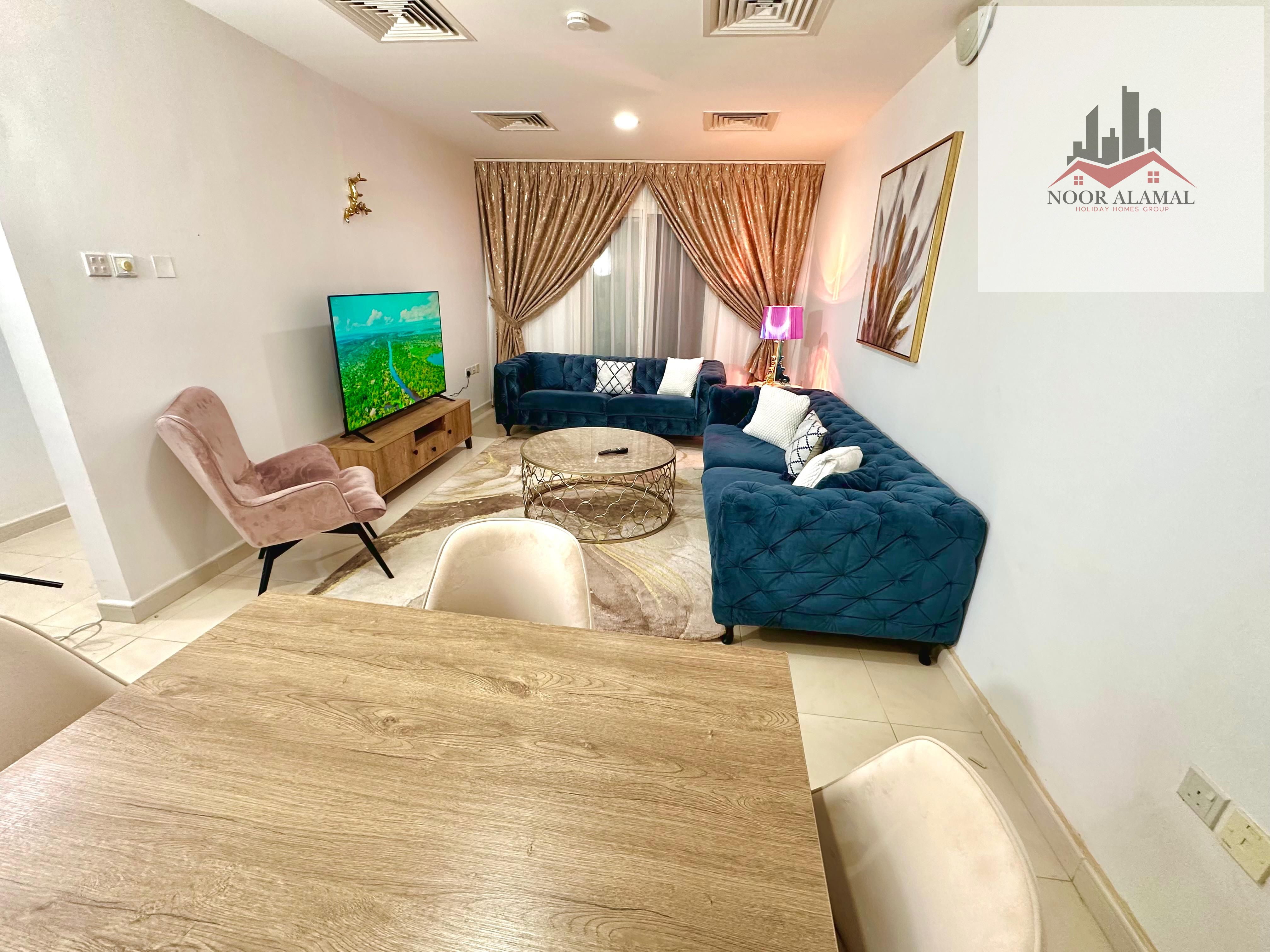 Sharjah Muwailih, one room, hall, kitchen, two bathrooms and balcony. Price: 5000, including internet and parking.