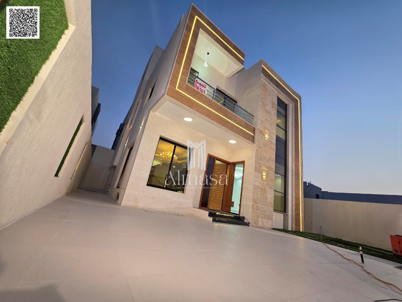 Modern 3-story villa, freehold, price including registration fees