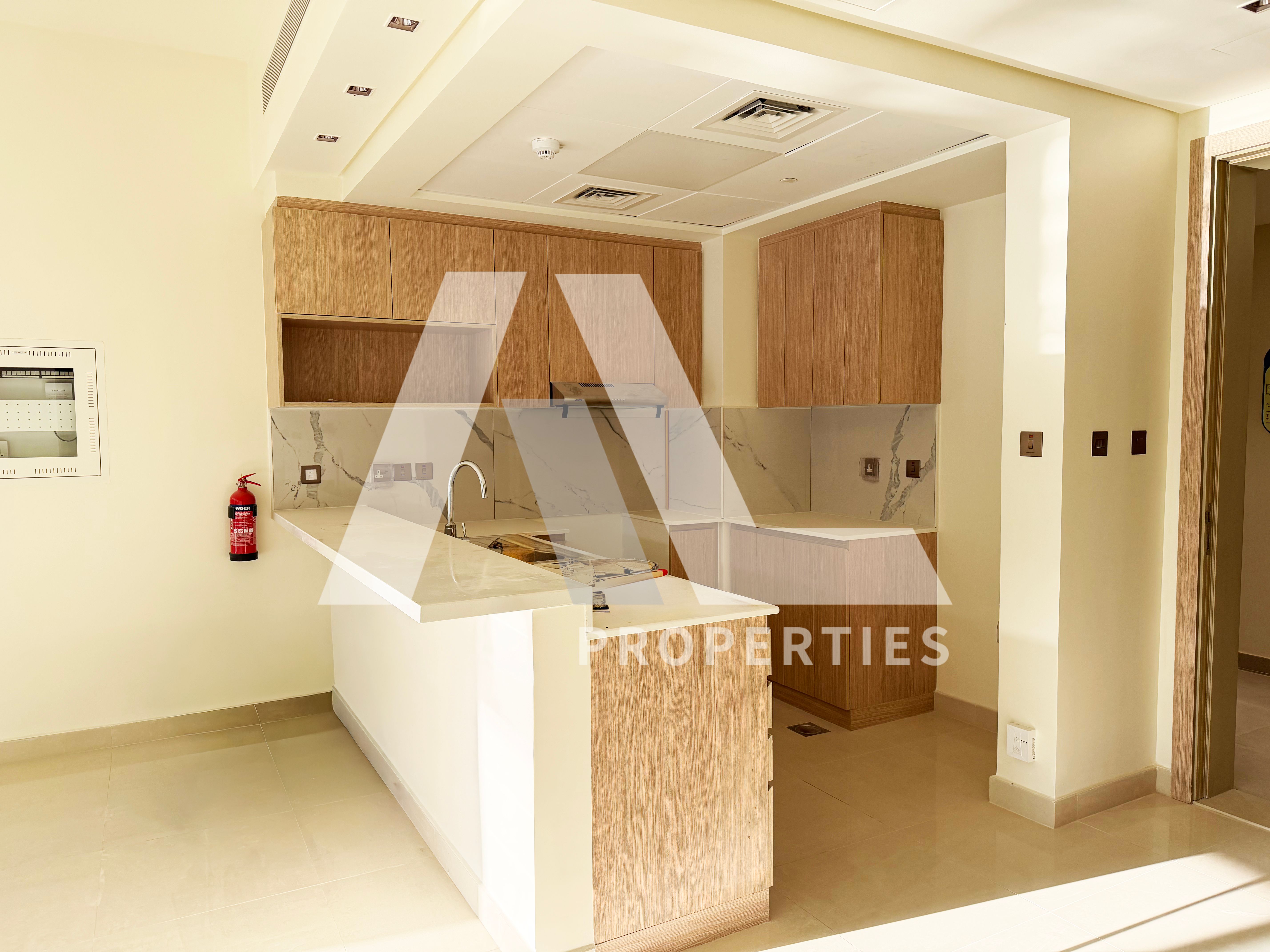 High-Floor Beachfront Retreat I 5Y PPHP