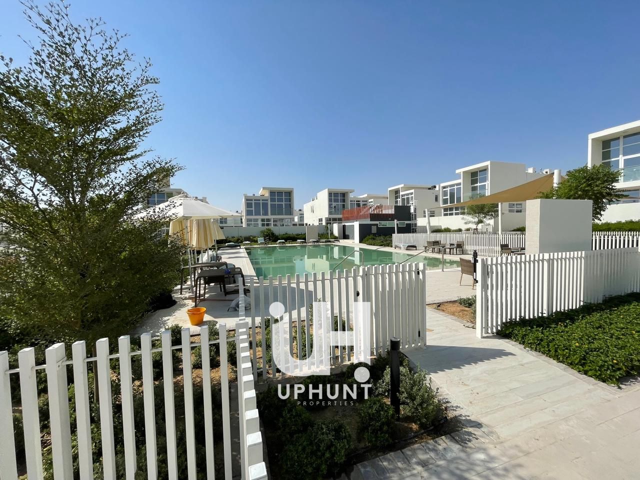 RR-M | MIDDLE UNIT | PRIME LOCATION | RENTED TILL MARCH | NO AGENT PLEASE
