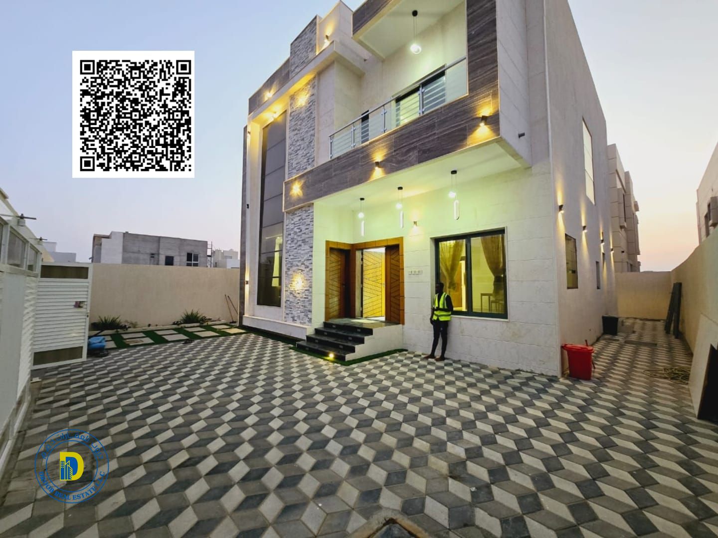 Luxury villa for sale in Al Yasmin area, 4 bedrooms, living room and majlis. Attractive price including electricity, water and air conditioning.