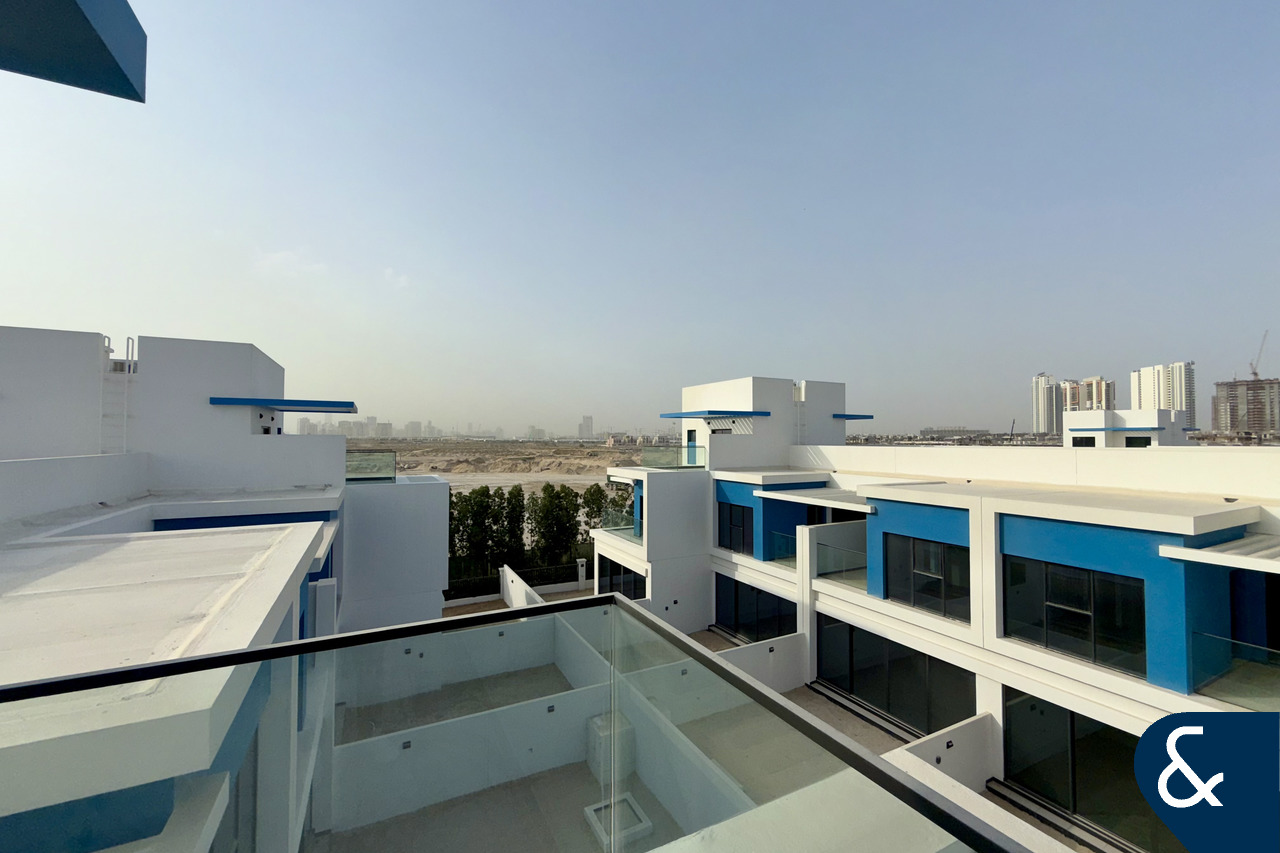 Large Plot I Unfurnished I Prime Location