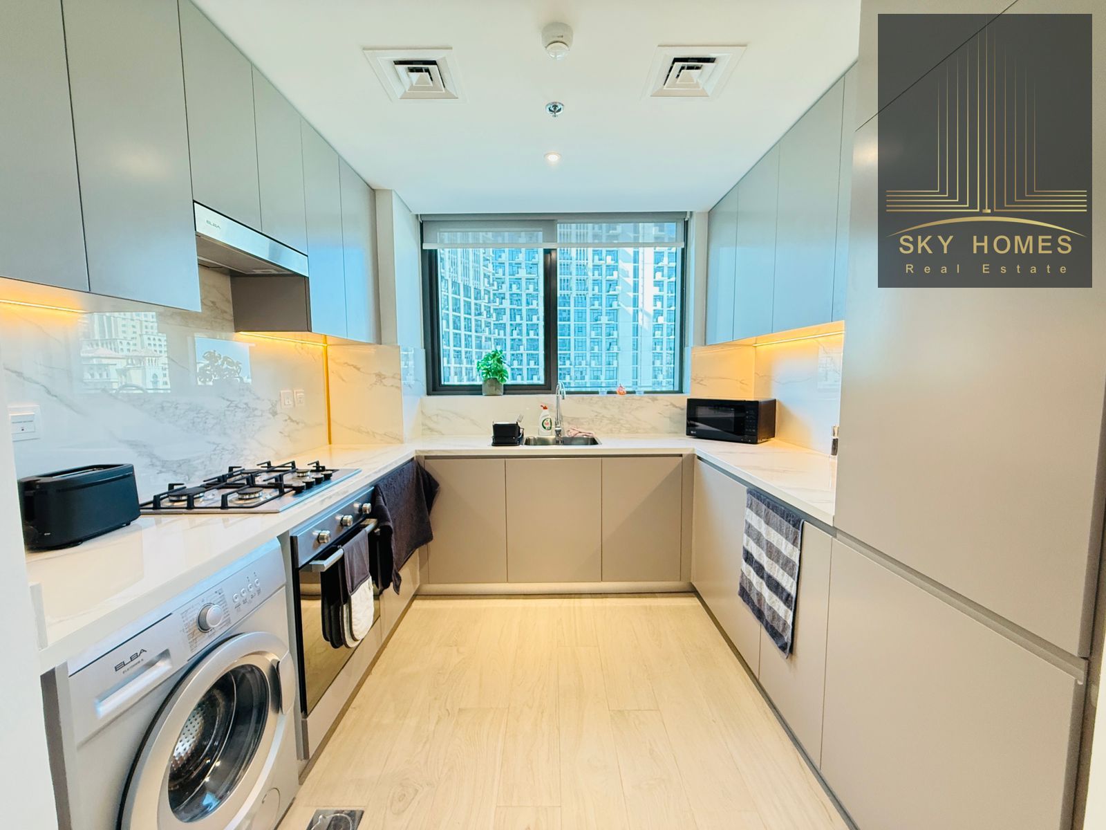 Hot Offer Brand New Fully Furnished 1Bedroom Apartment Available Full Burj View Rent 80k