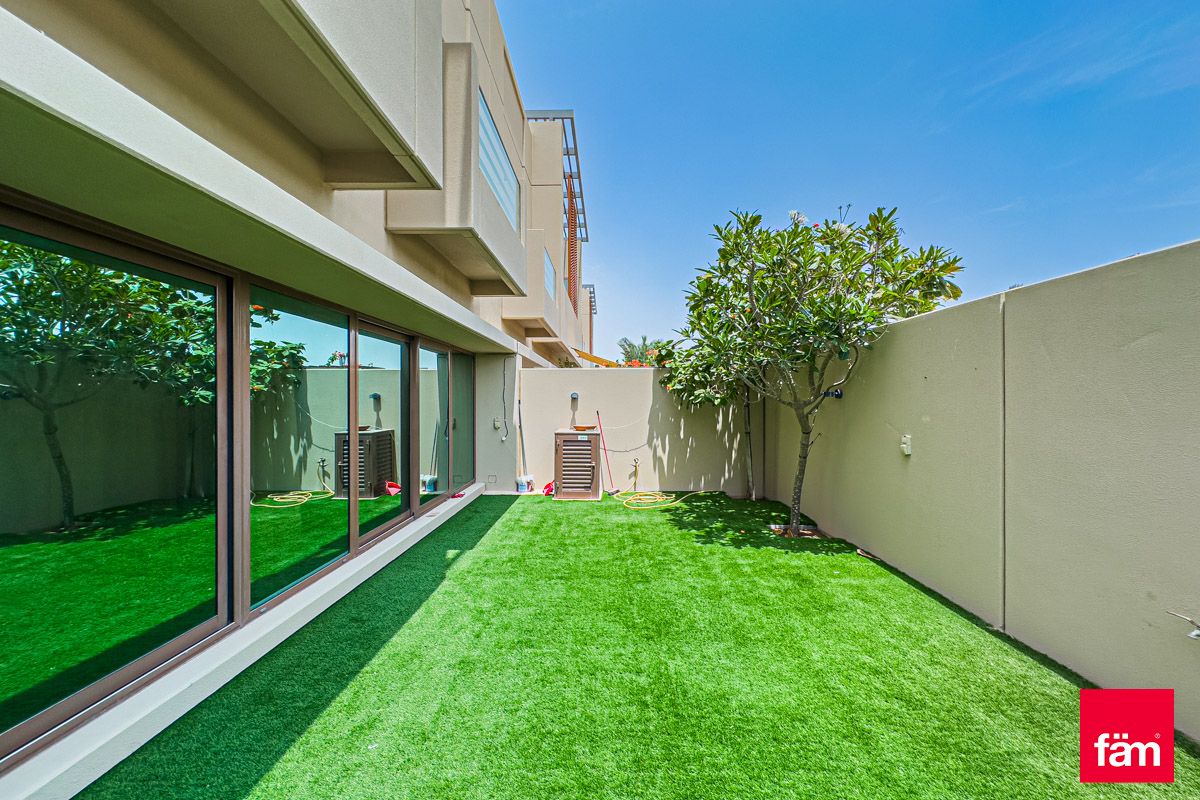 Exclusive Listing | Rented | Single Row
