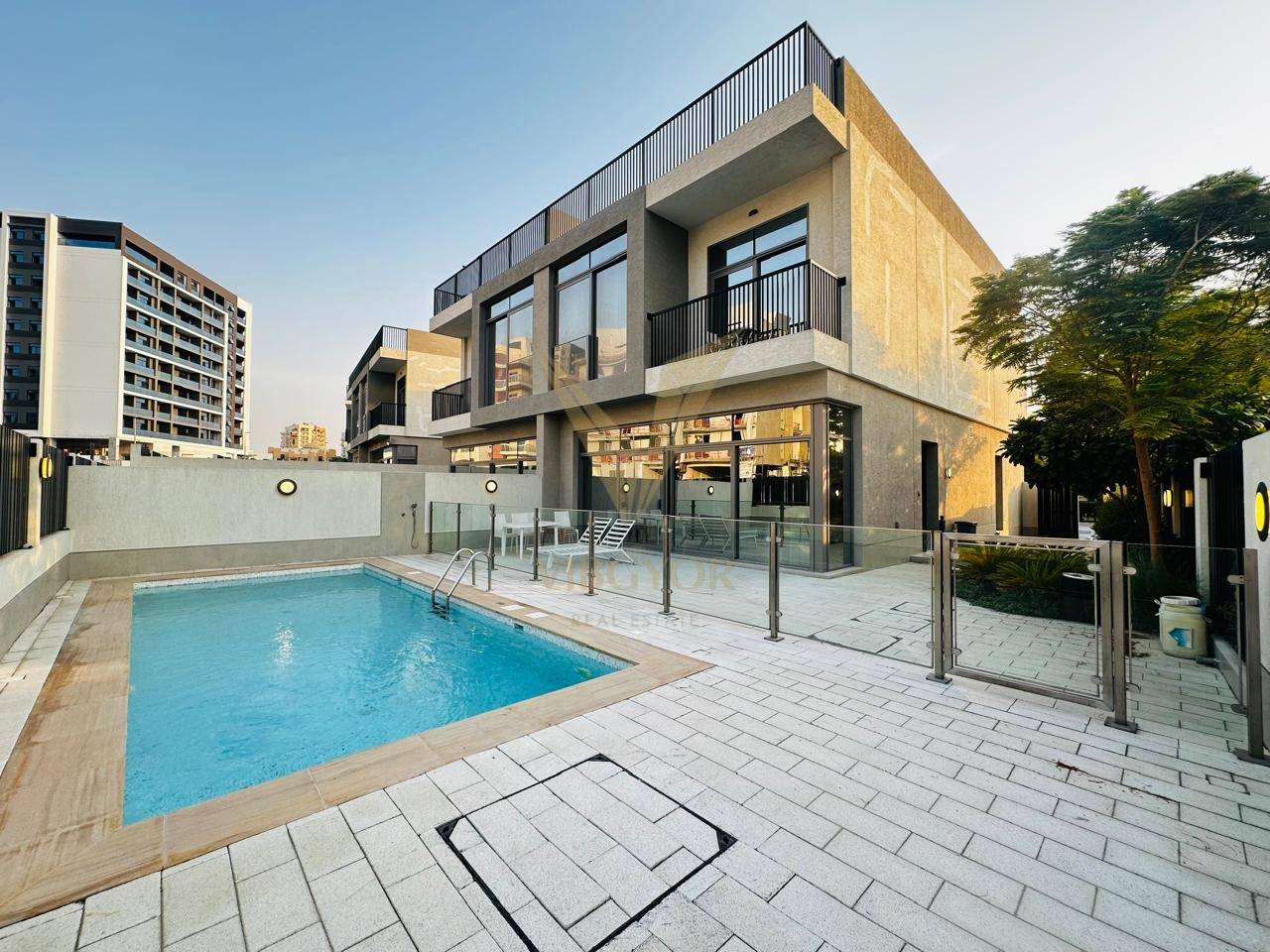 Private Pool- 5BR plus Maids- Vastu-2 Months Grace