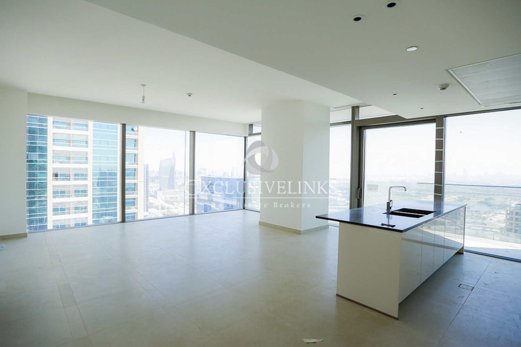 Managed Stunning Marina View | Vacant 22nd April