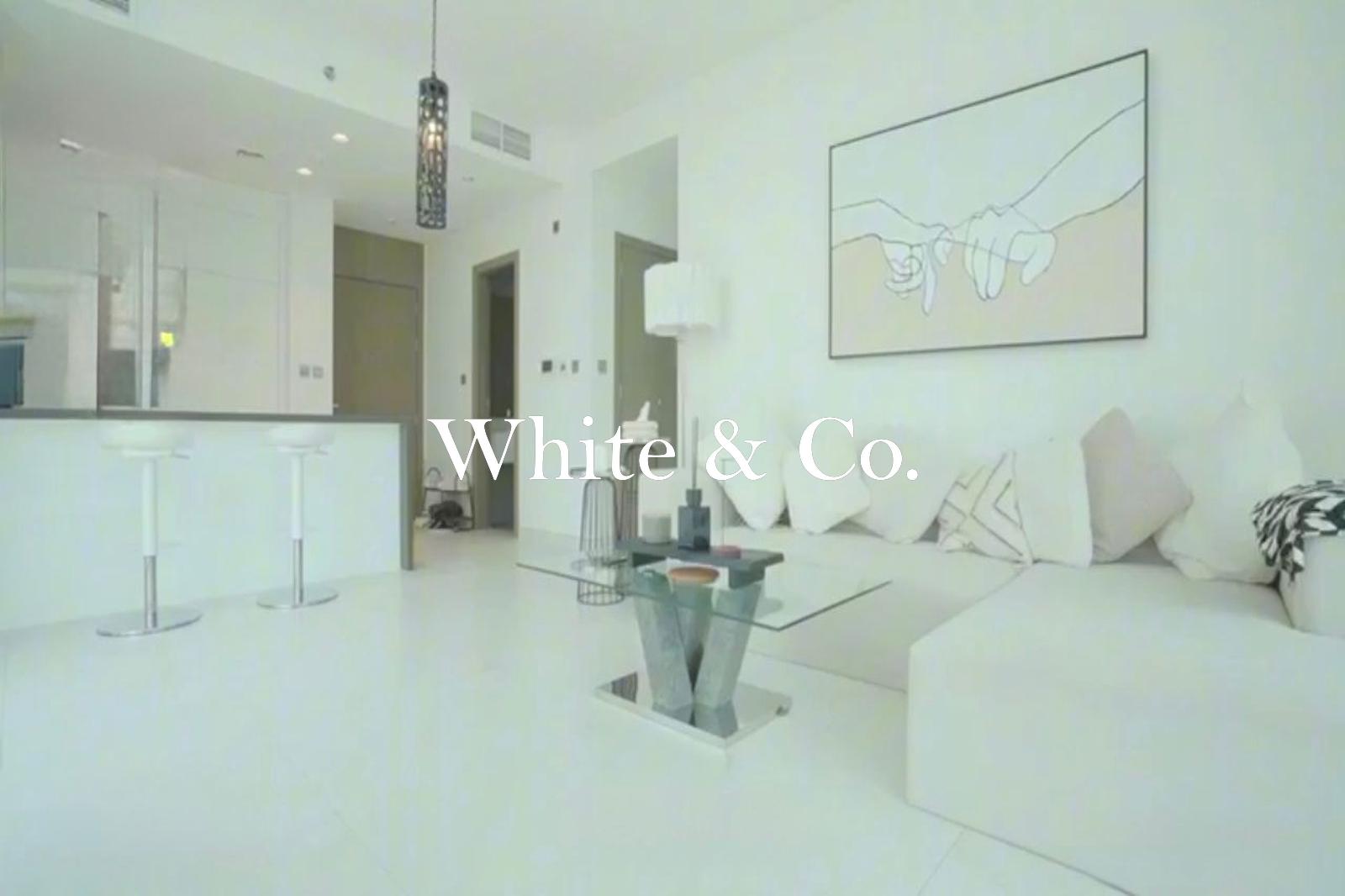 CORNER UNIT | FULL DOWNTOWN VIEW | FURNISHED