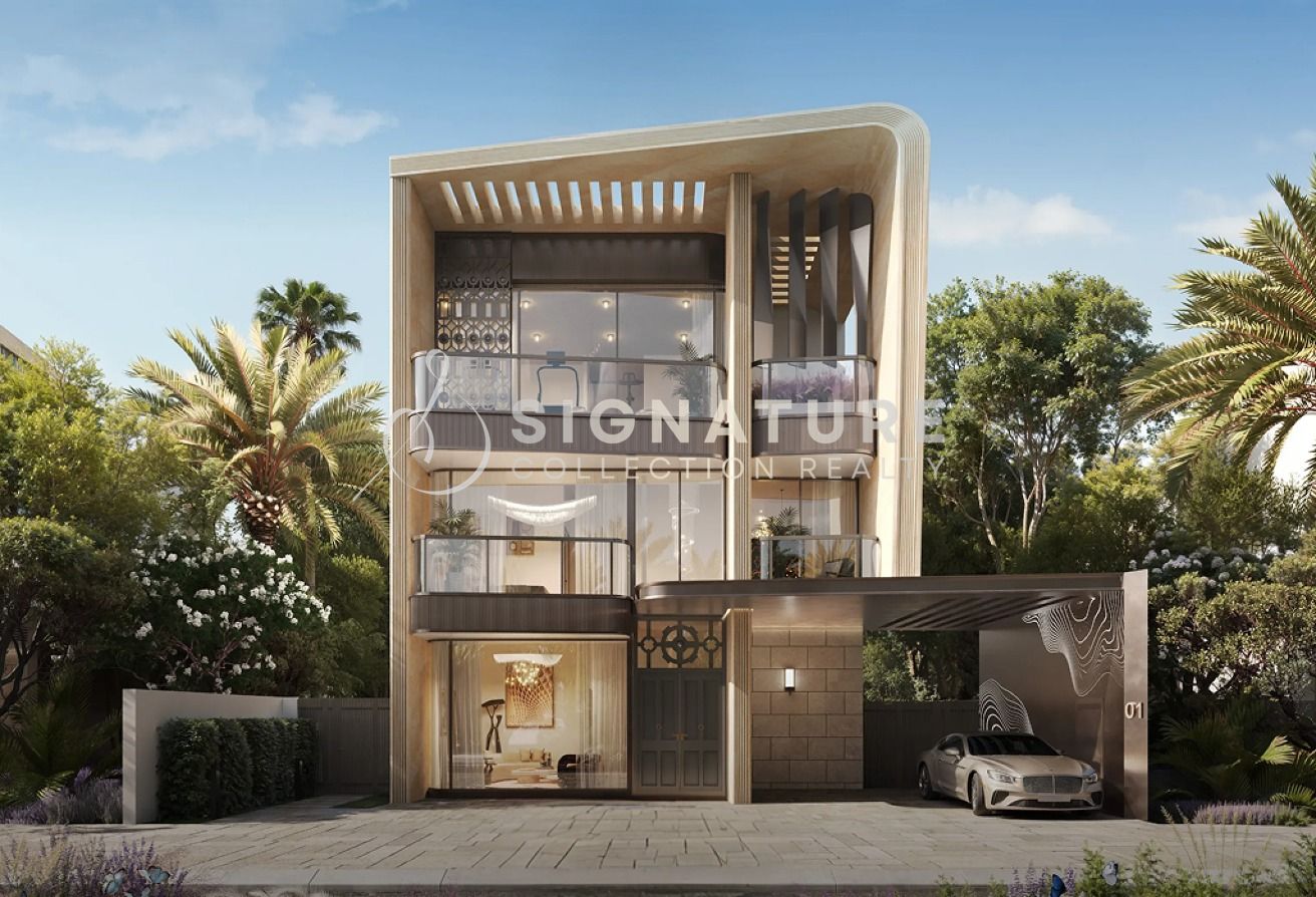 Ultra-Modern 4BR Townhouse | Smart Living