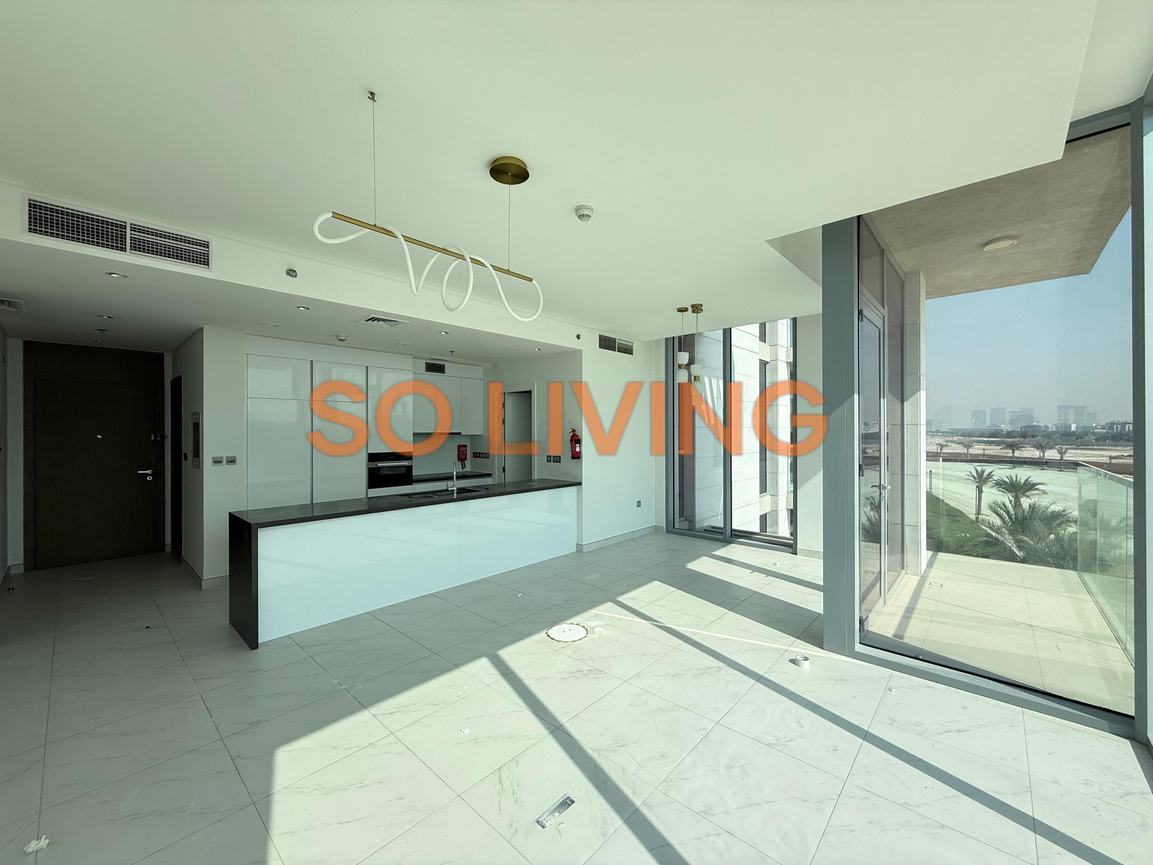 Crystal Lagoon View 2BR + Maid | Bright | Great Deal