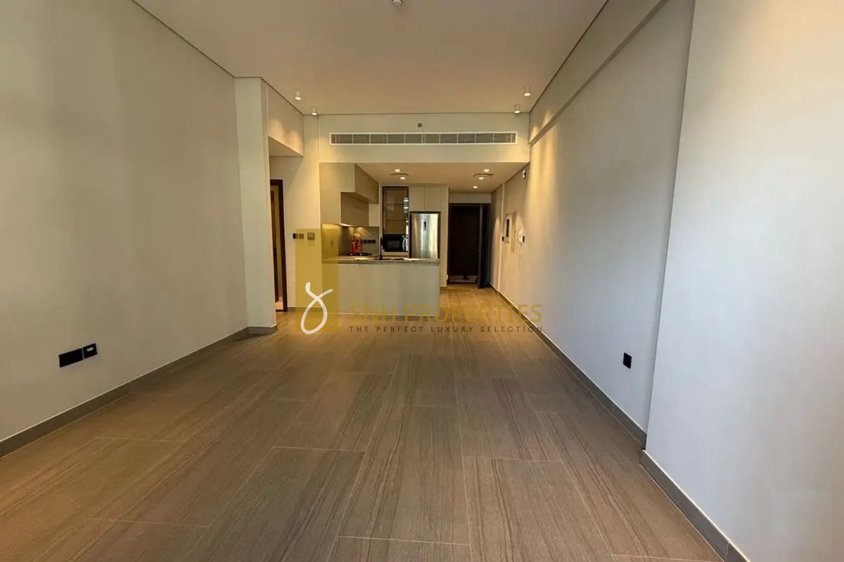FULLY FURNISHED | BRAND NEW | COMMUNITY VIEW