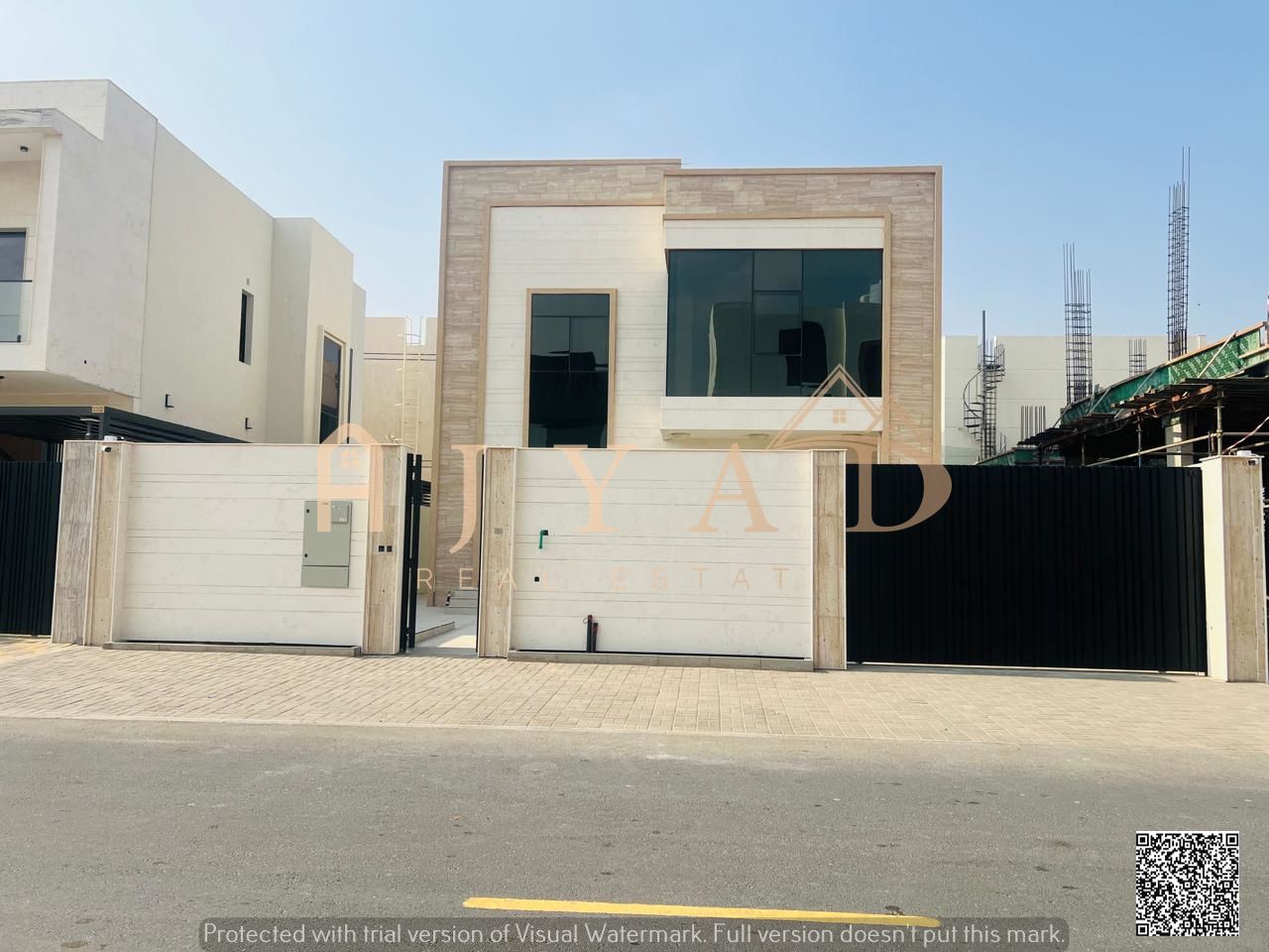 Own your dream villa in Ajman with freehold ownership for all nationalities. Price includes air conditioning. Don't miss this unique opportunity!