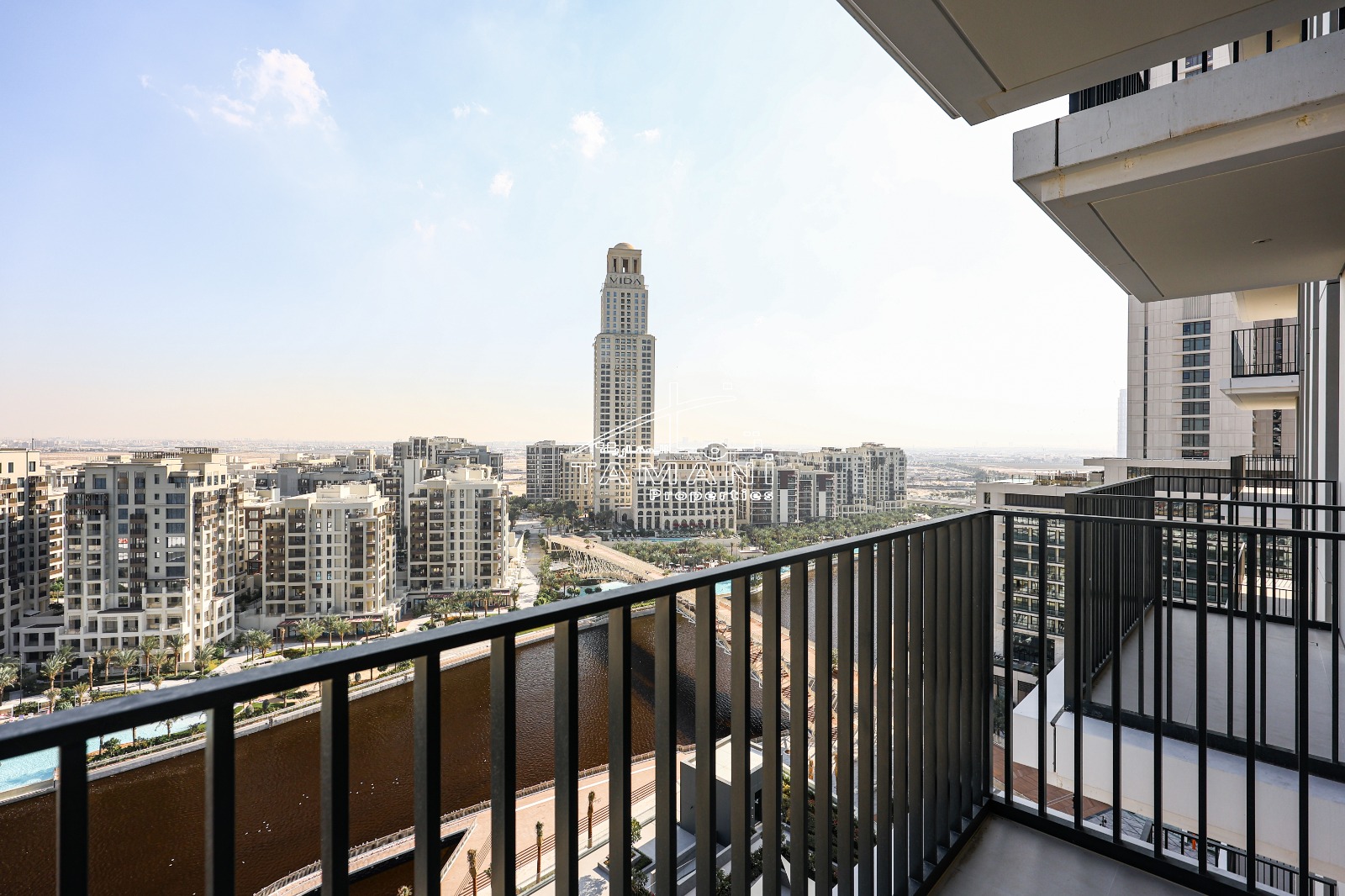 Modern 2-Bedroom | Full canal and lagoon View
