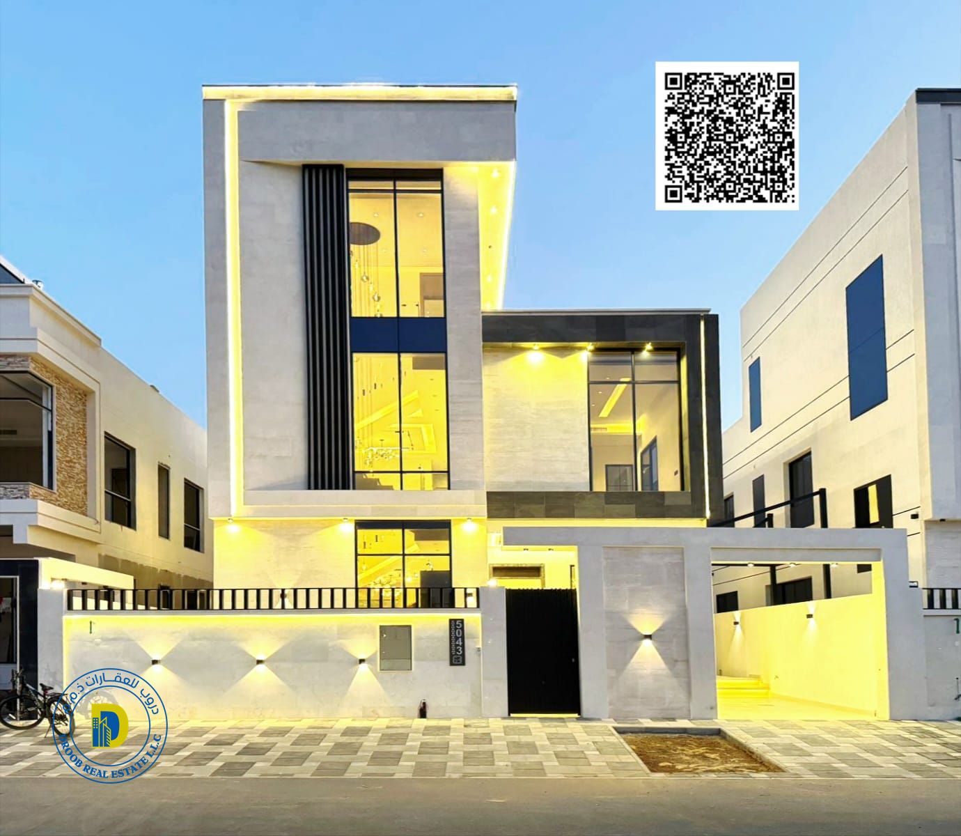 Luxury villa for sale in Al Yasmin area, 5 bedrooms, living room, majlis, and roof terrace. Attractive price.