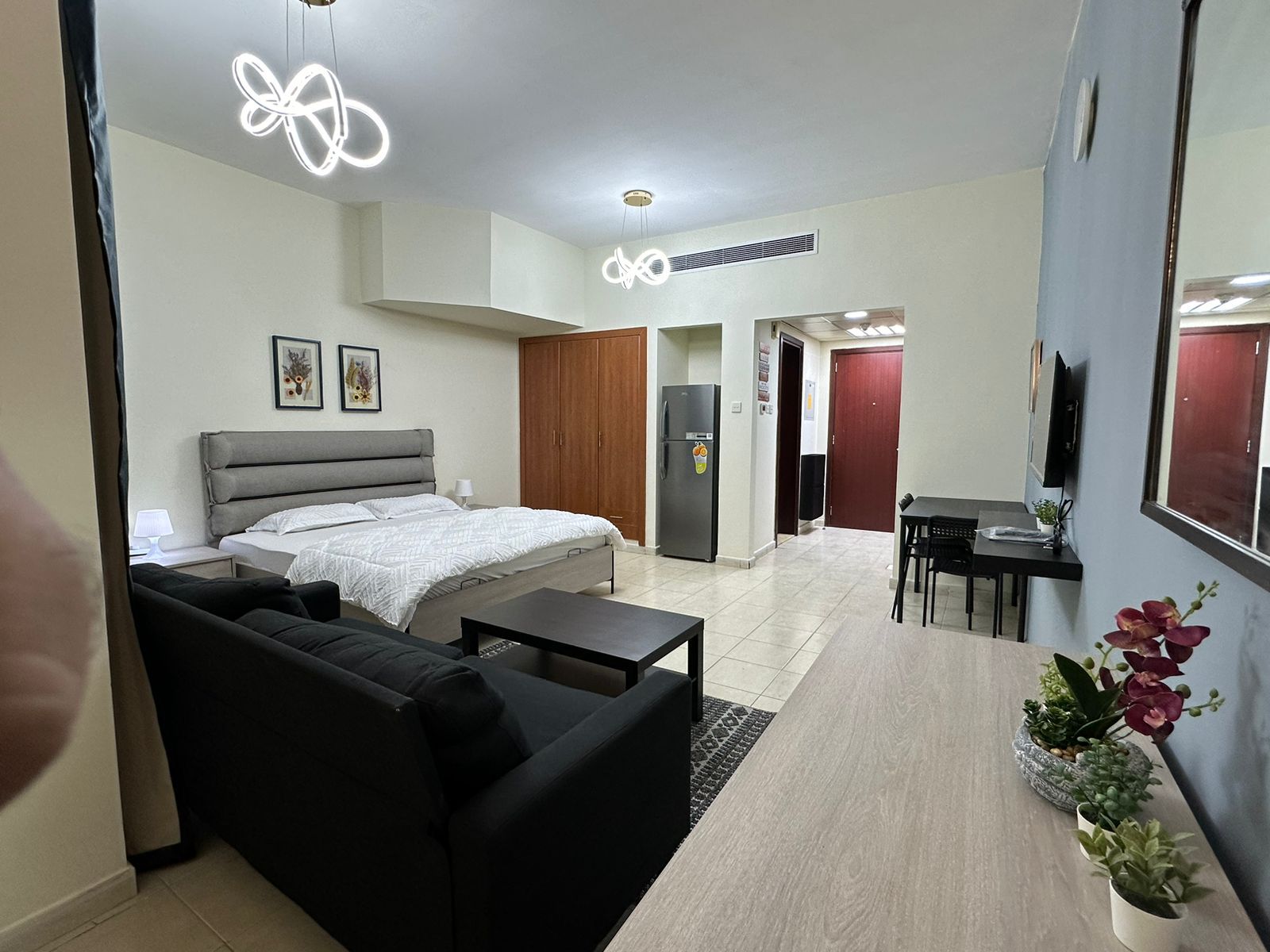 Elegant II Fully Furnished II Studio Apartment for Rent