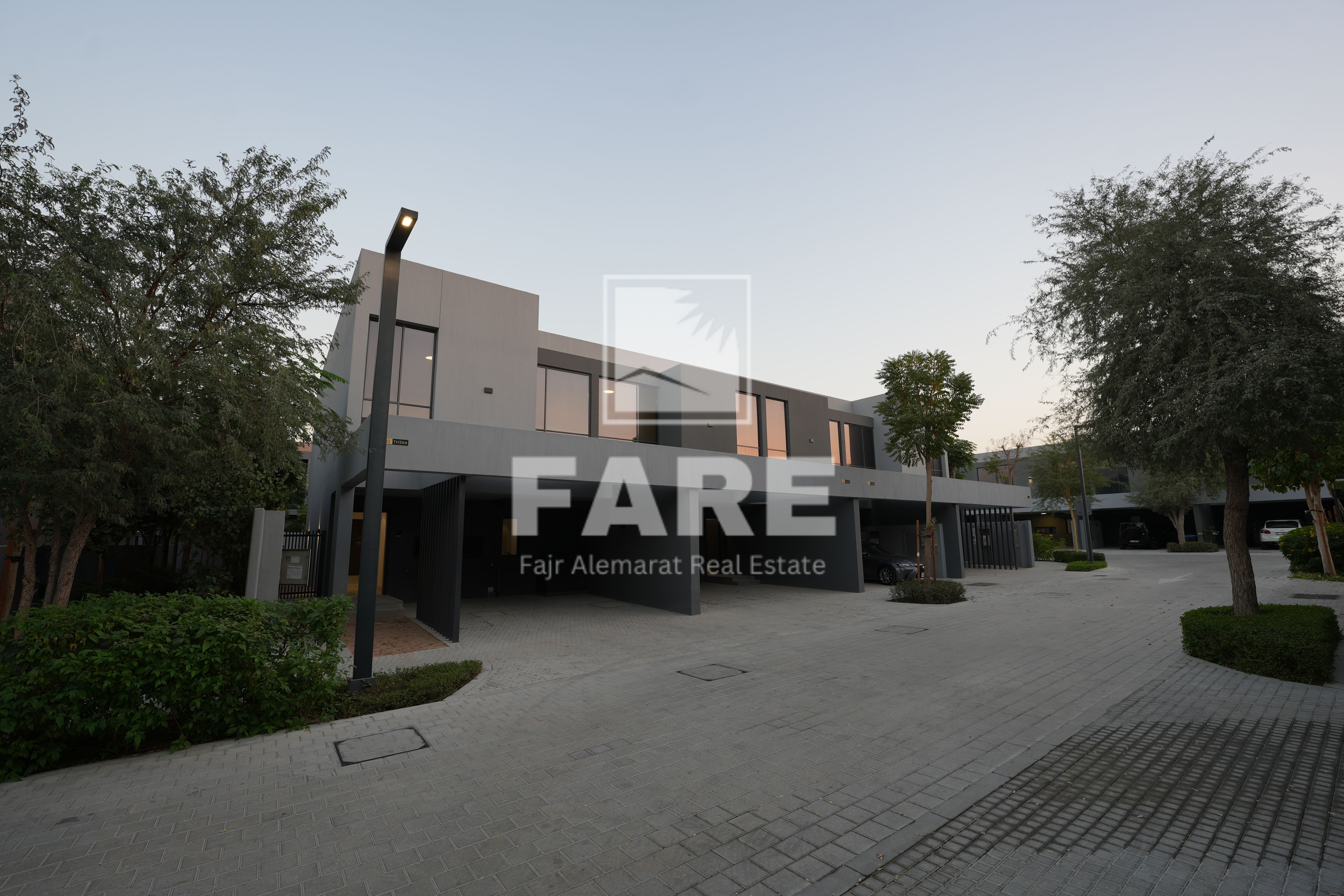 Modern 3BR Corner Townhouse | Kaya Masaar