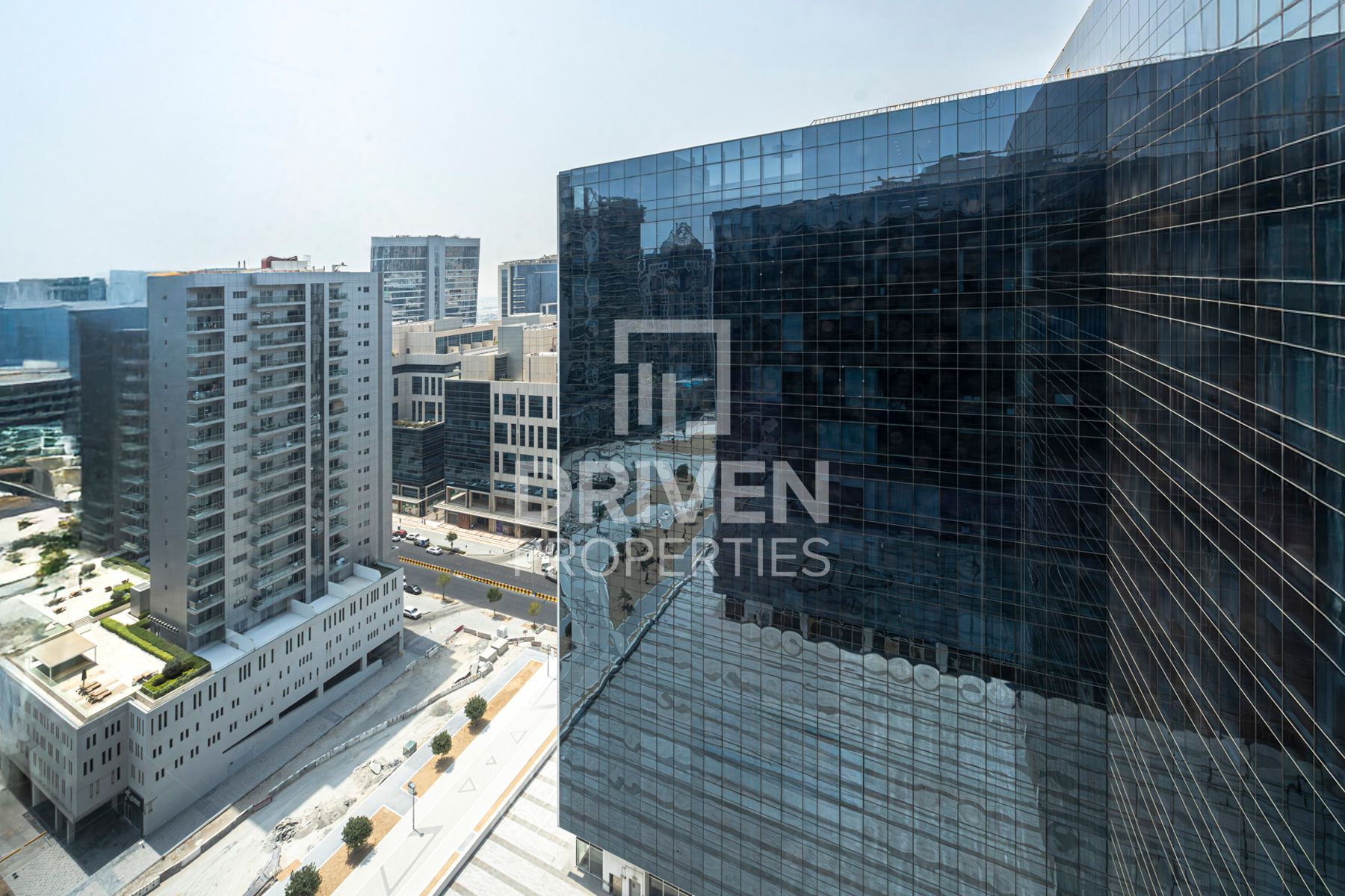 High Floor | Contemporary Layout | Prime Location