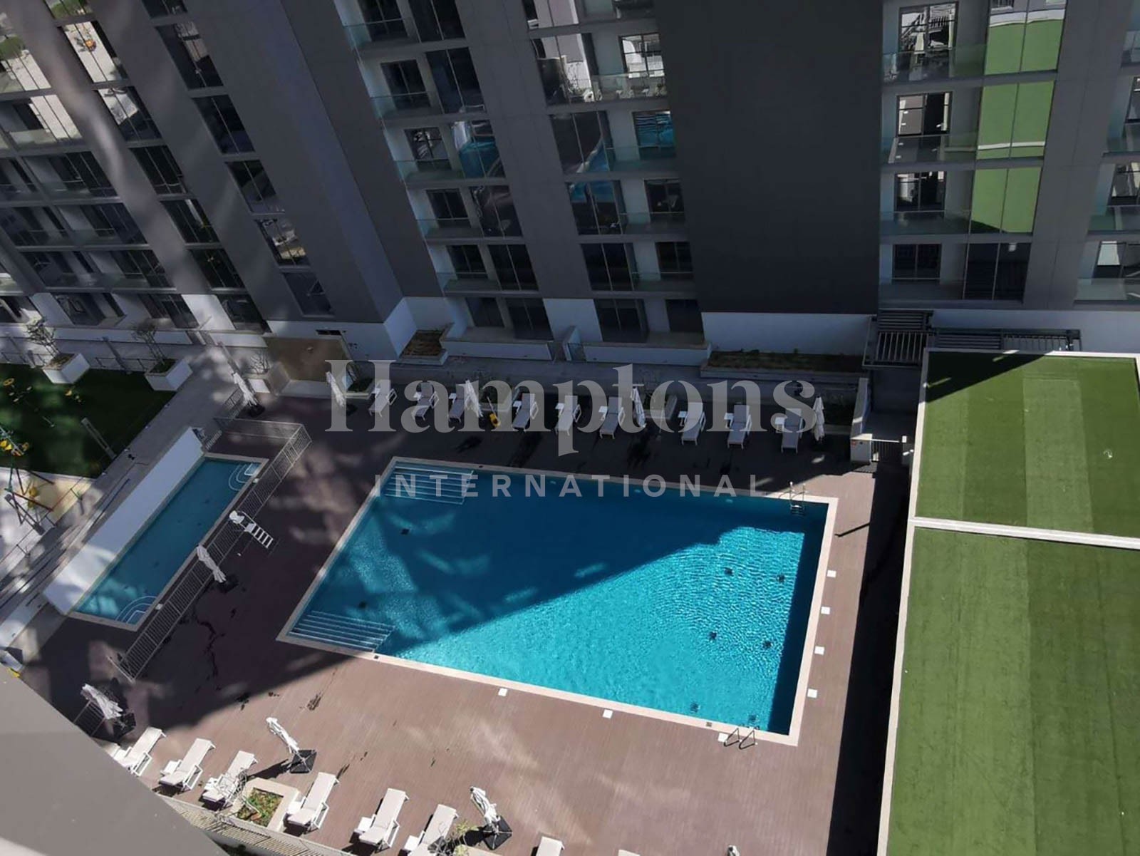 Vacant | Luxury | Fully Furnished | Pool View