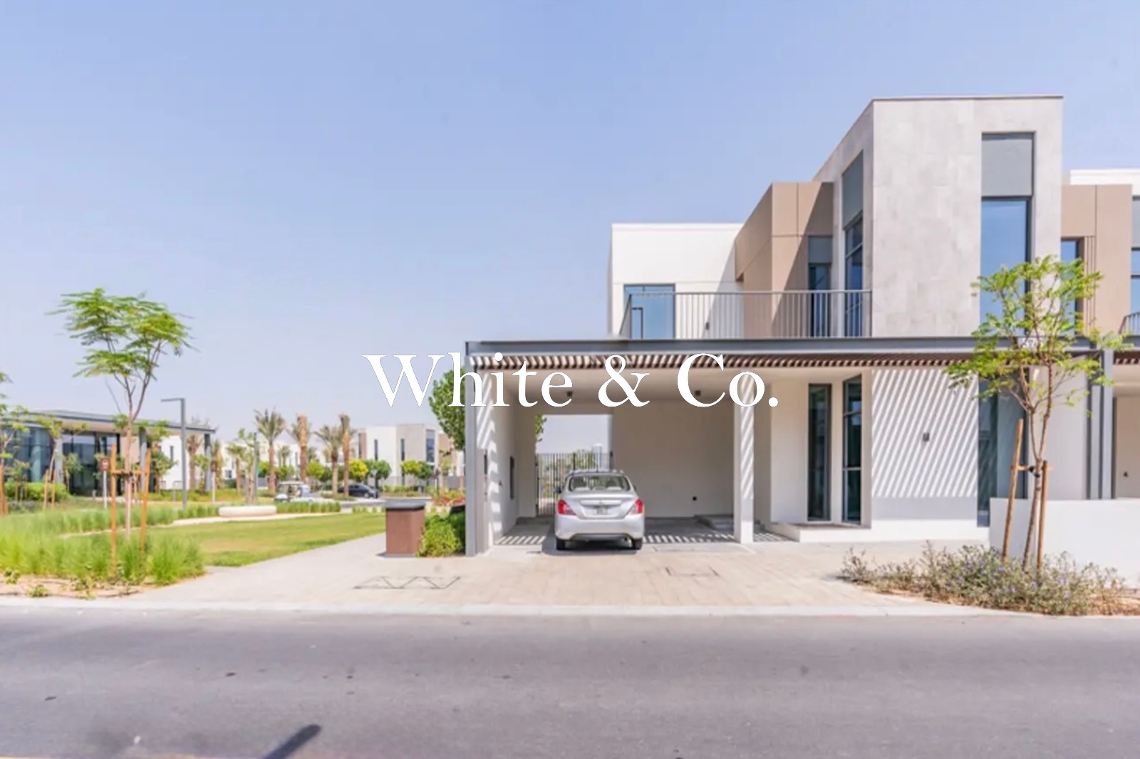 Ready To Move In | Corner Unit | Spacious