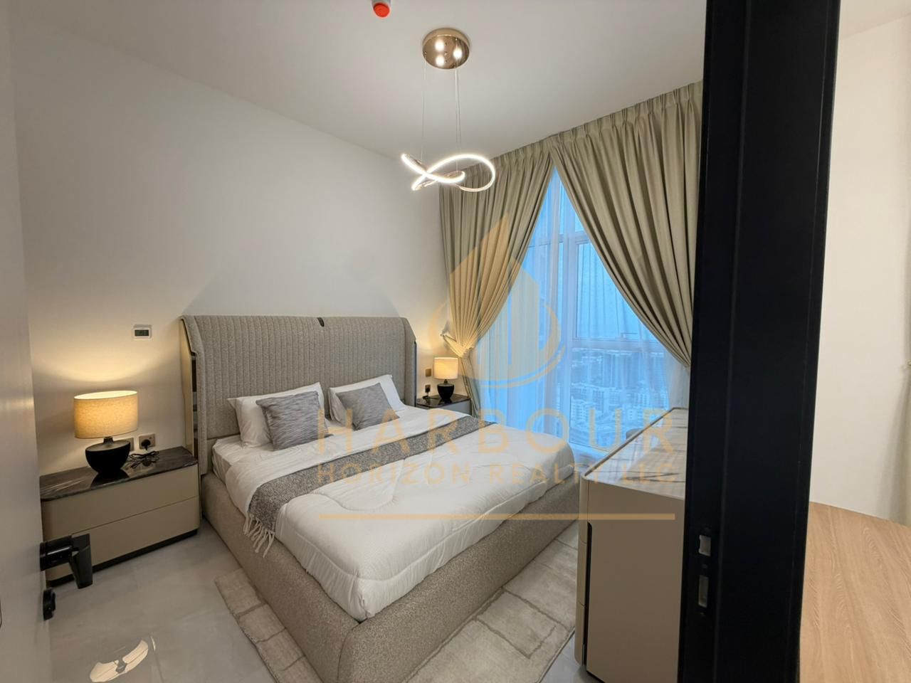 Furnished Spacious | Modern 1BR | Ready to Move In