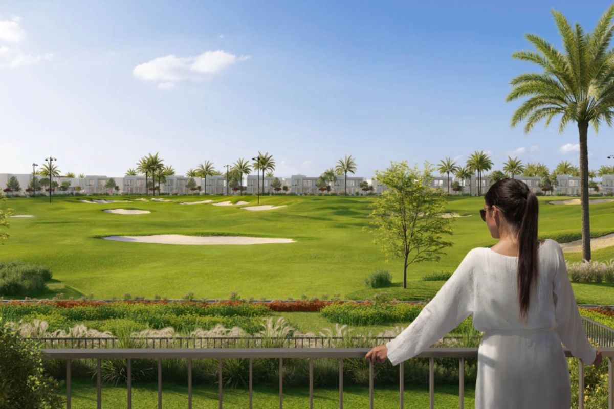 Golf Course Facing I Handover Q32028 | 4 Bed