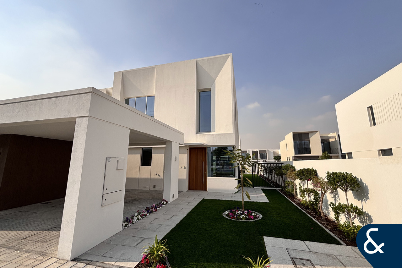 Brand New | Open Plan Living | Landscaped