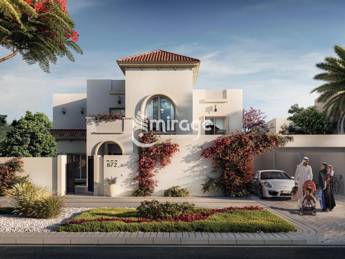 Huge Plot | Single Row | Spacious 5BR Villa