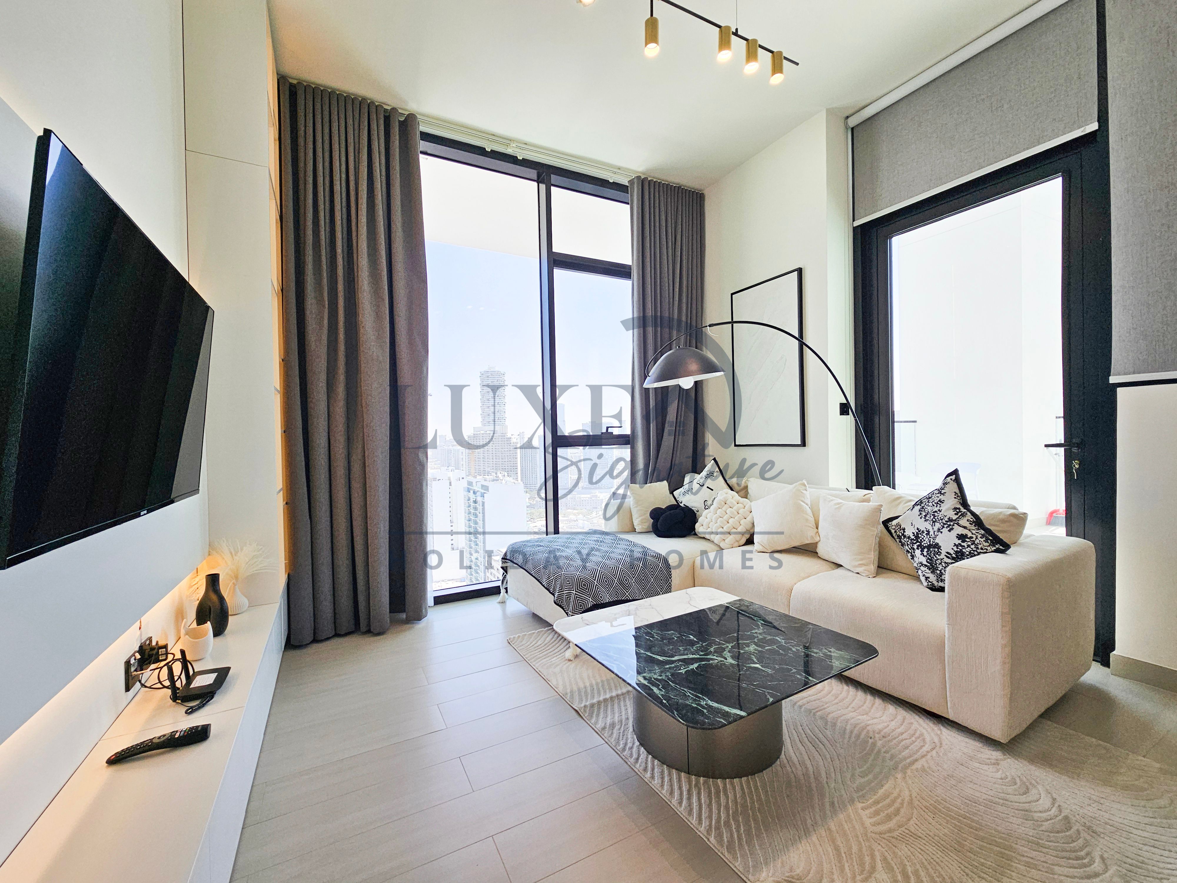 LUXURIOUSLY FURNISHED 2BHK || PRIVATE POOL || HIGH RISE