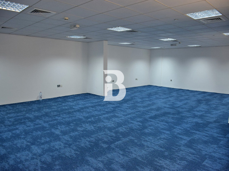 Full FLoor Office | Prime Location | DIP