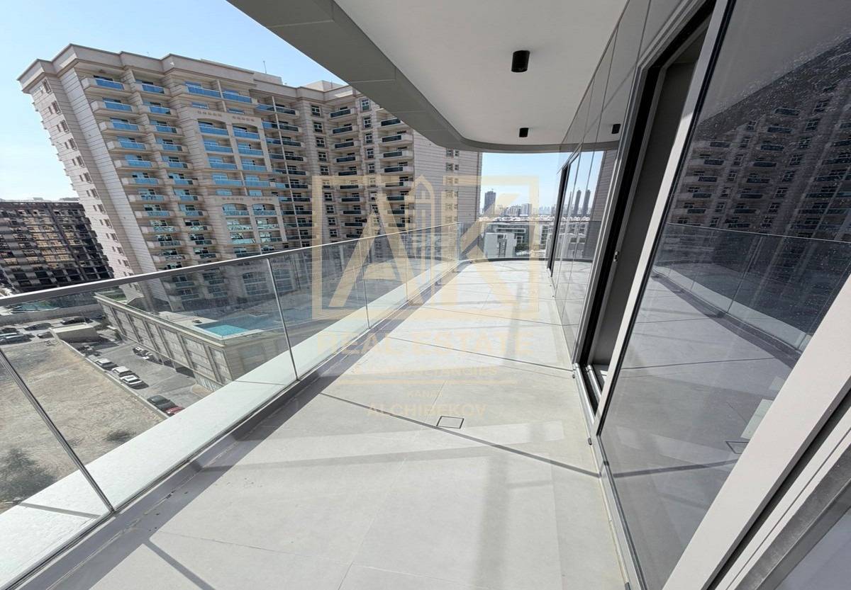 Fully Furnished | Maid/Study | New Building