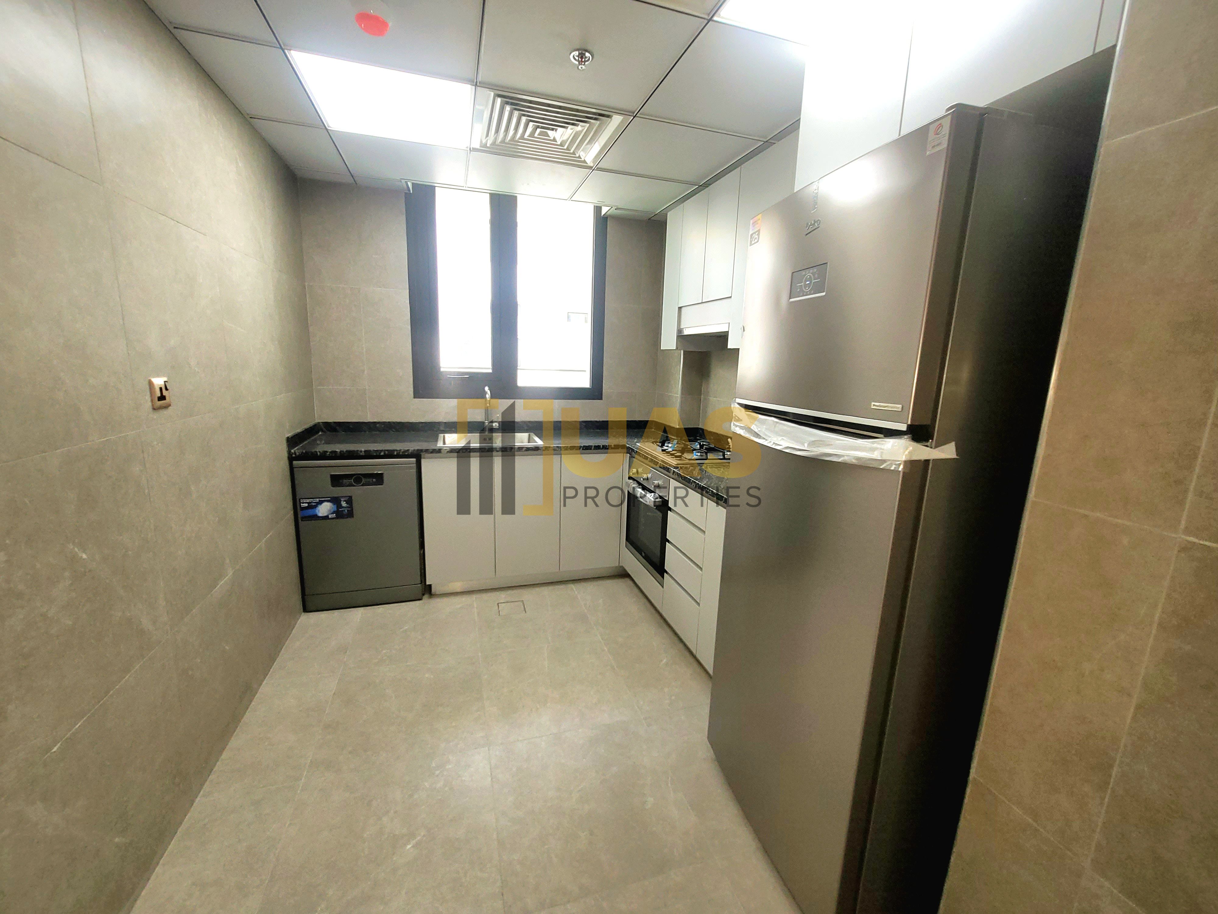 CHILLERFREE 1BHK FULLY FITTED KITCHEN LUXURIOUS