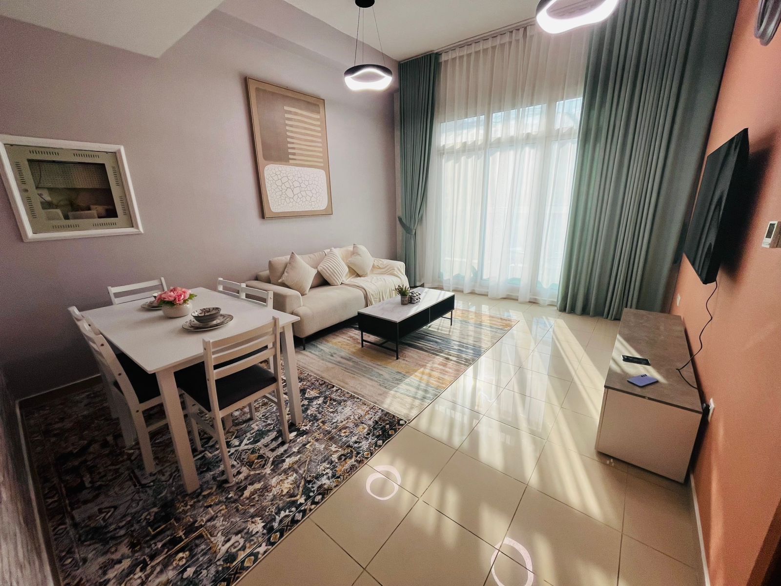 Charming 1 BR Apartment in Dubai Silicon Oasis