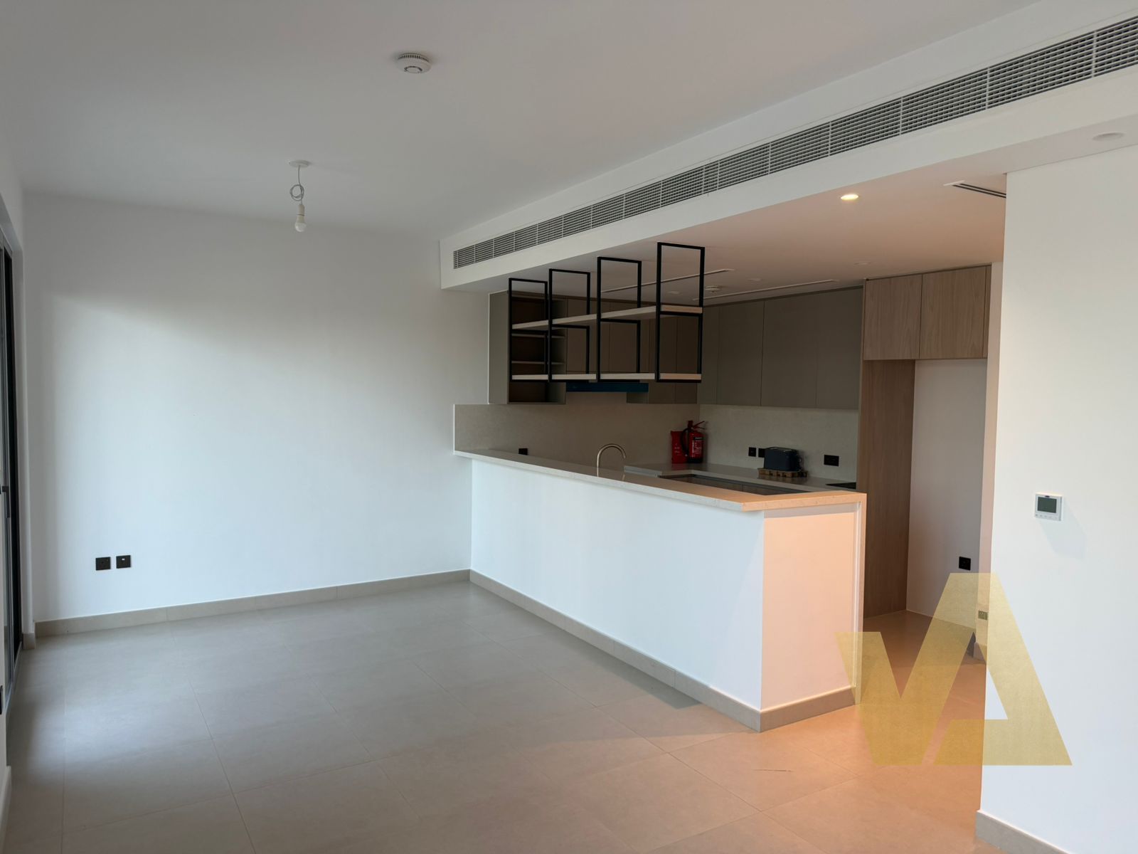 WELL MAINTAINED | READY TO MOVE IN | BIG LAYOUT