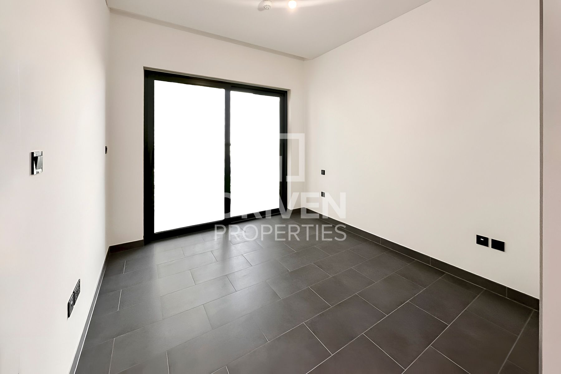 Spacious Living | Low Floor | Parking Included