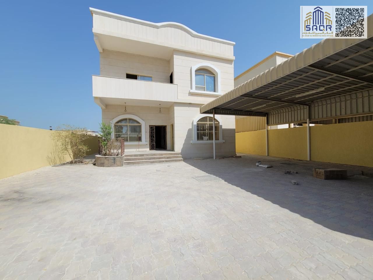 Ready to move in immediately: 5-bedroom master villa in Al Rawda 3, excellent finishing. Price includes electricity, water, and air conditioning. Thir