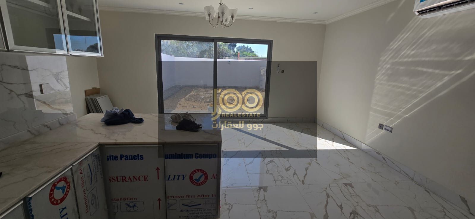 Available for family living, first occupancy, prime location near the sea, quiet and upscale area