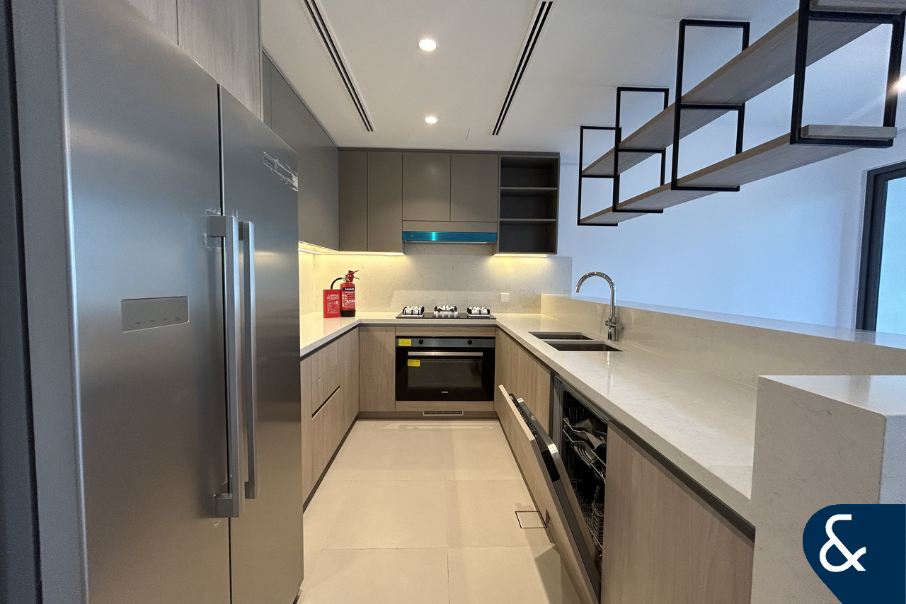 Prime Location | Fully Upgraded | Vacant